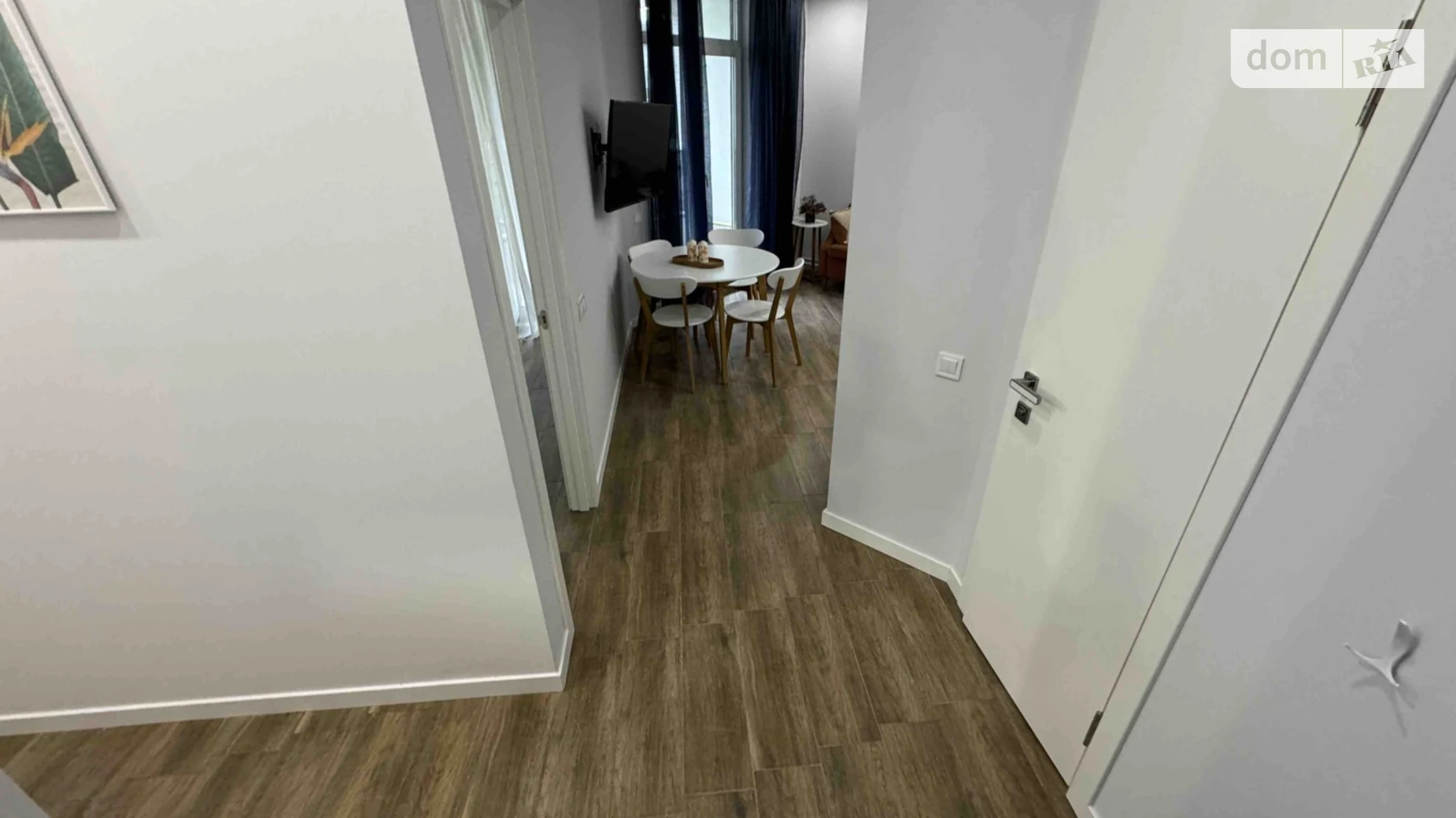 Продается 2-комнатная квартира 60 кв. м в Ирпене, ул. Кобылянской Ольги, 1В/8 - фото 2