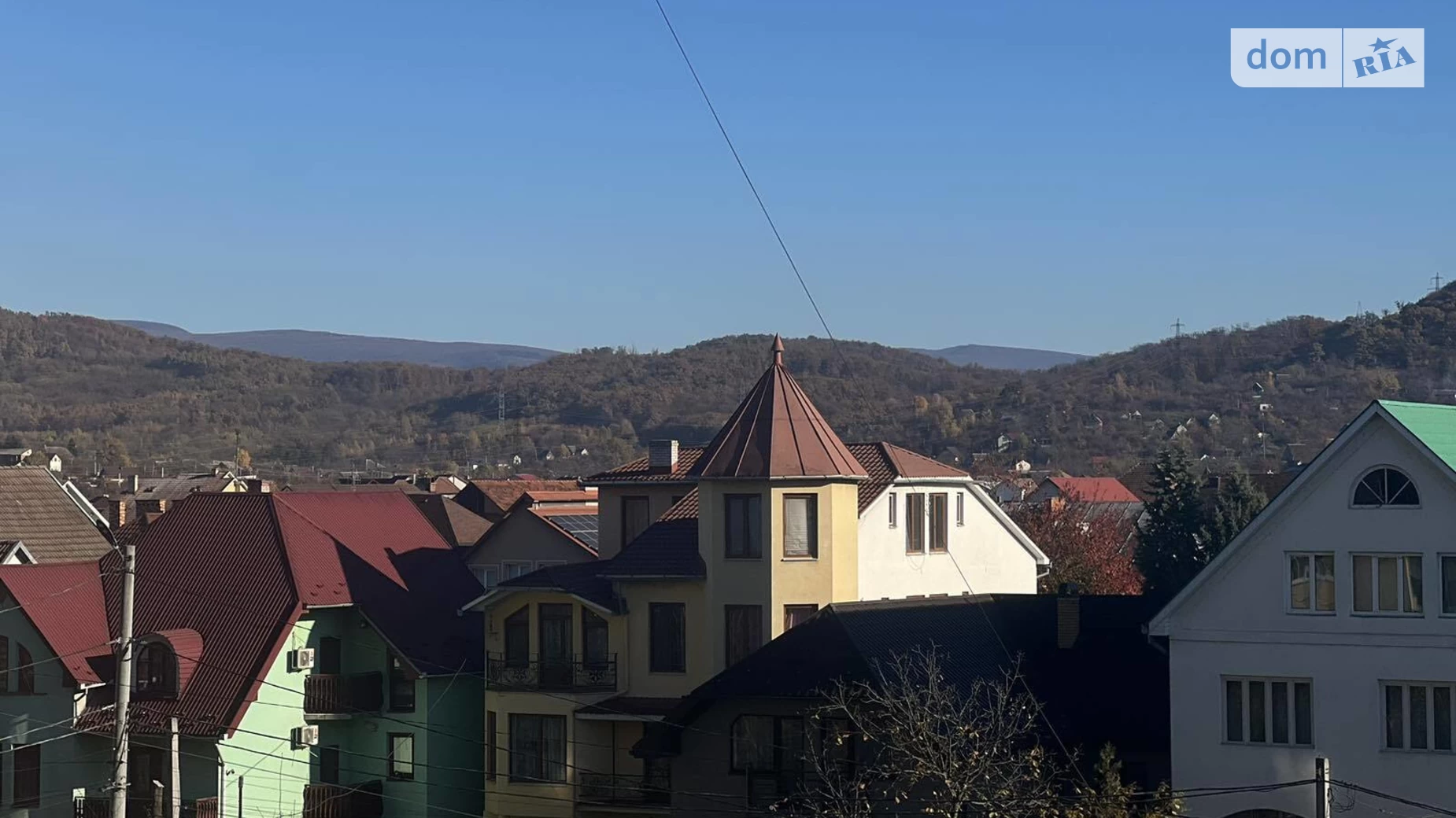 Продается 3-комнатная квартира 101 кв. м в Мукачеве, ул. Росвиговская, 21 - фото 2