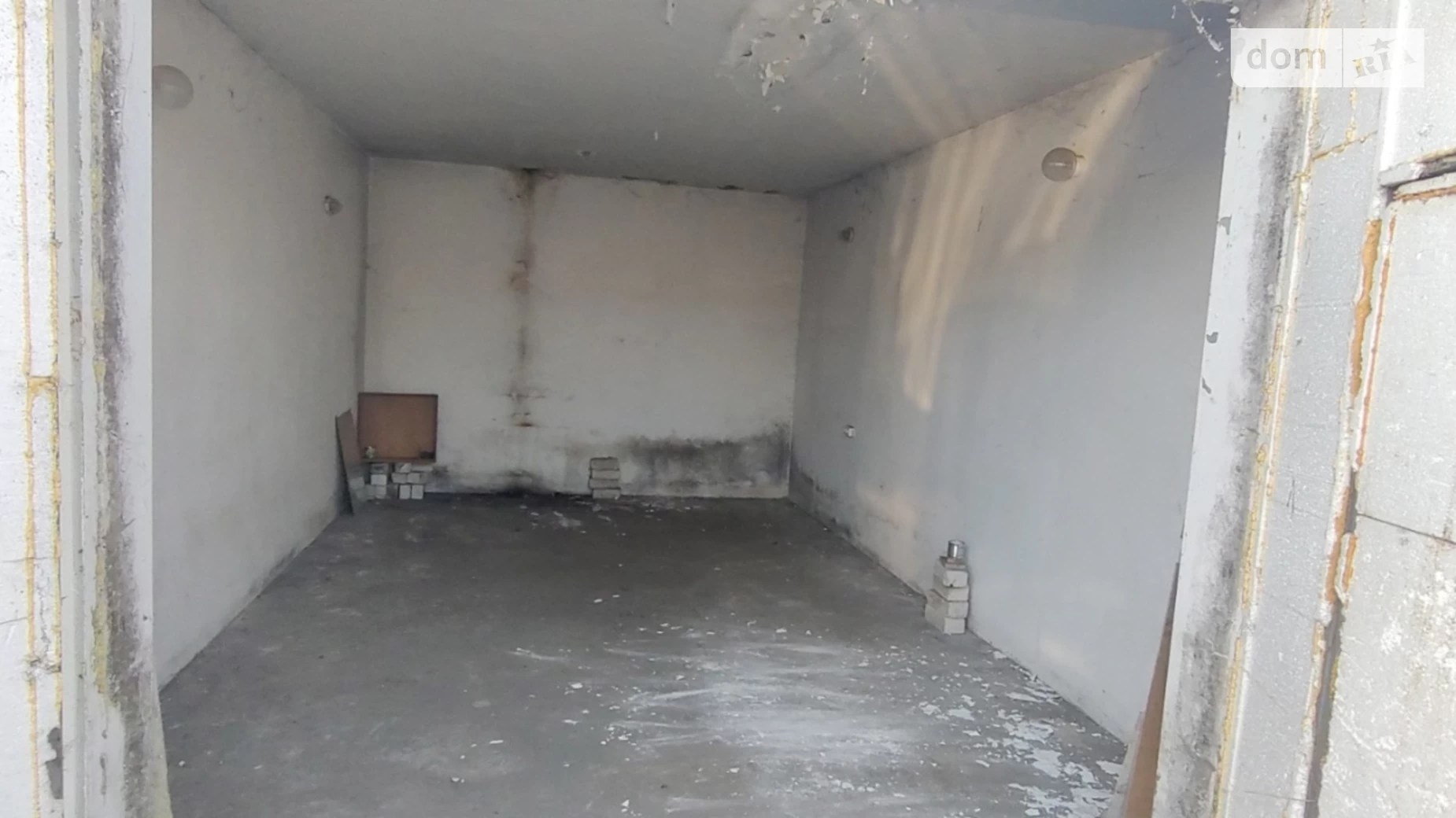 Продается отдельно стоящий гараж под легковое авто на 22.4 кв. м, цена: 5300 $ - фото 2