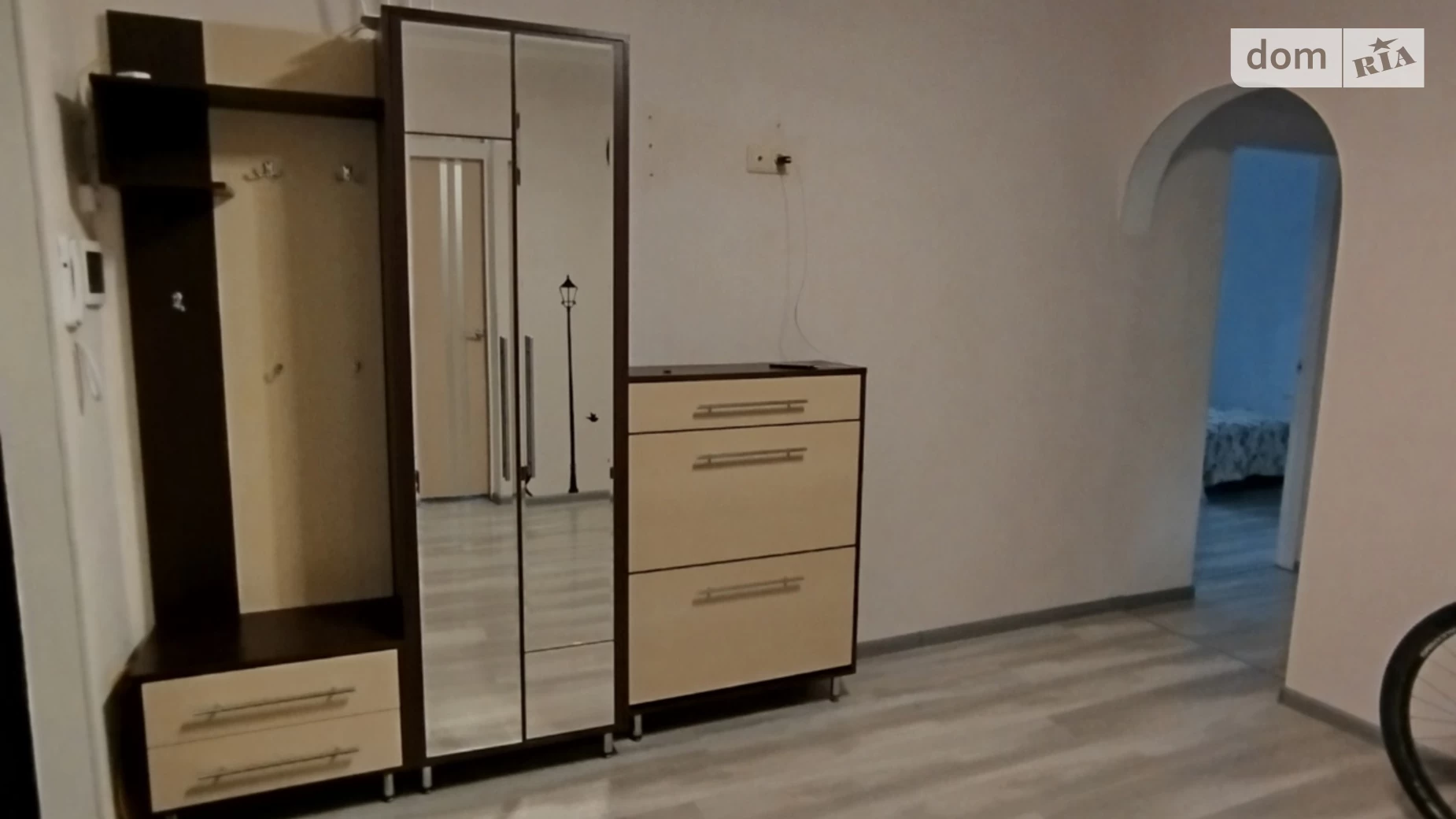 Продается 3-комнатная квартира 89 кв. м в Василькове, ул. Декабристов, 40/1 - фото 5