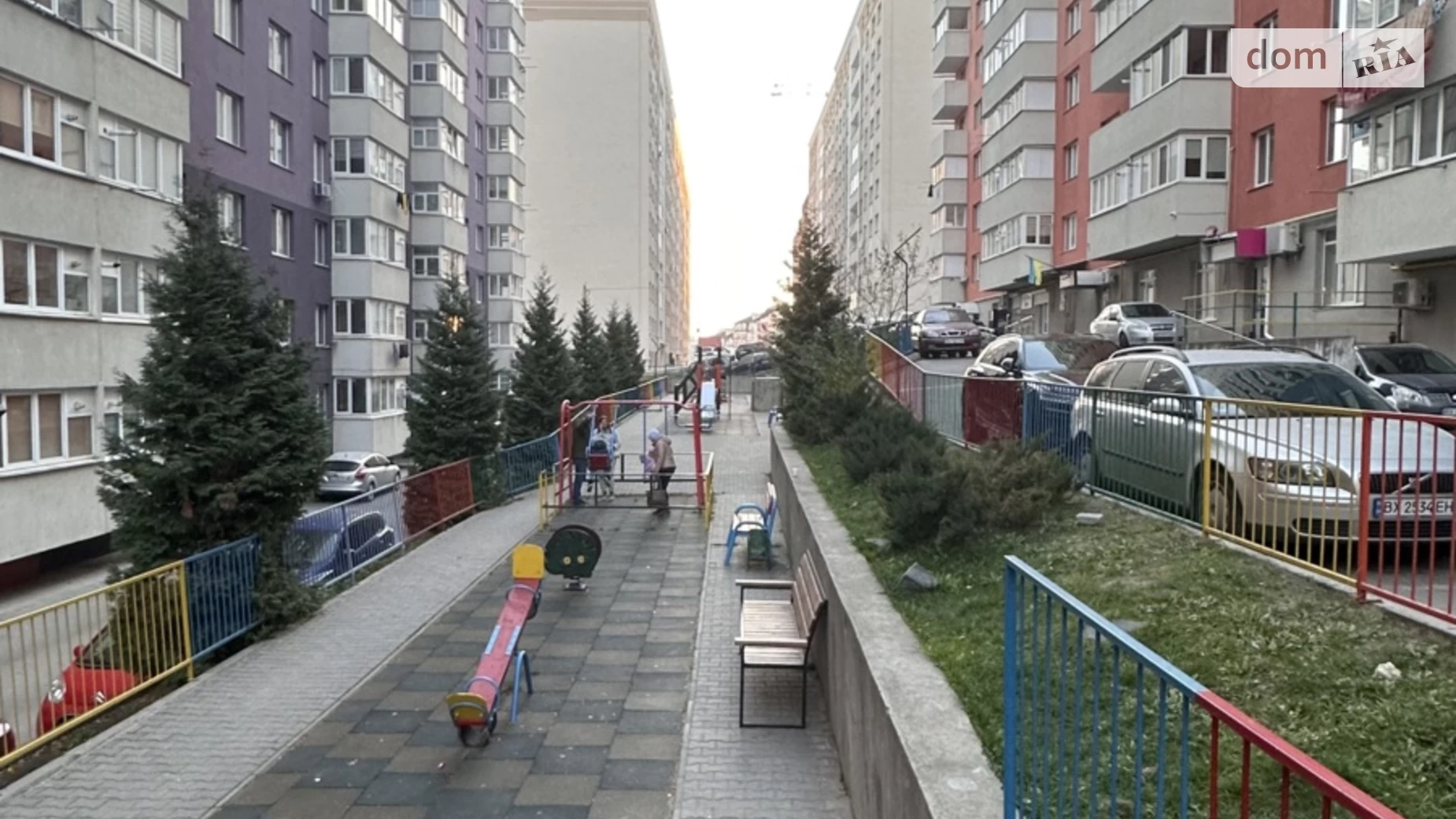 Продается 2-комнатная квартира 67 кв. м в Хмельницком, ул. Кармелюка - фото 2