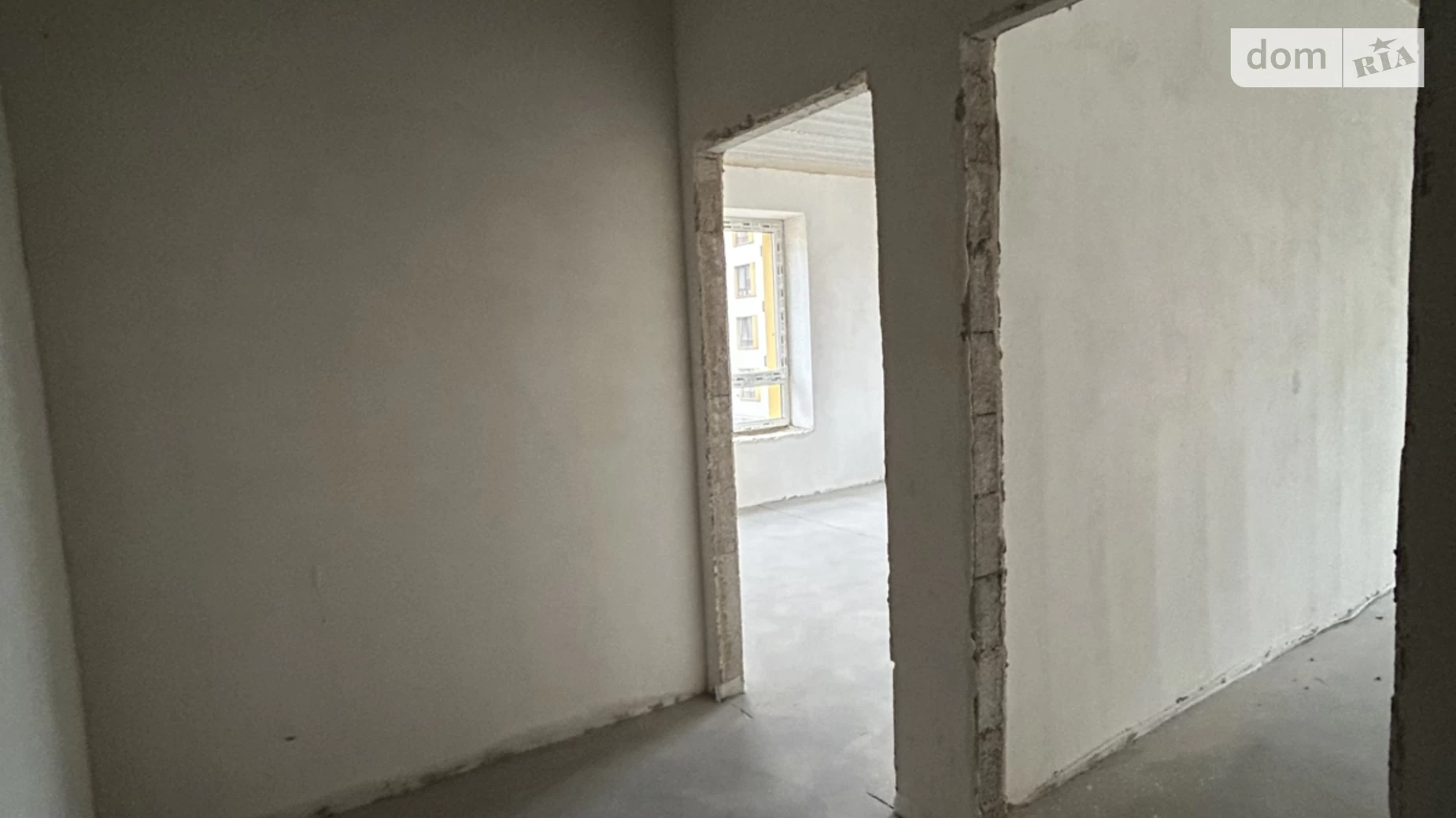 Продается 1-комнатная квартира 38 кв. м в Ирпене, ул. Рыльского, 3 - фото 4