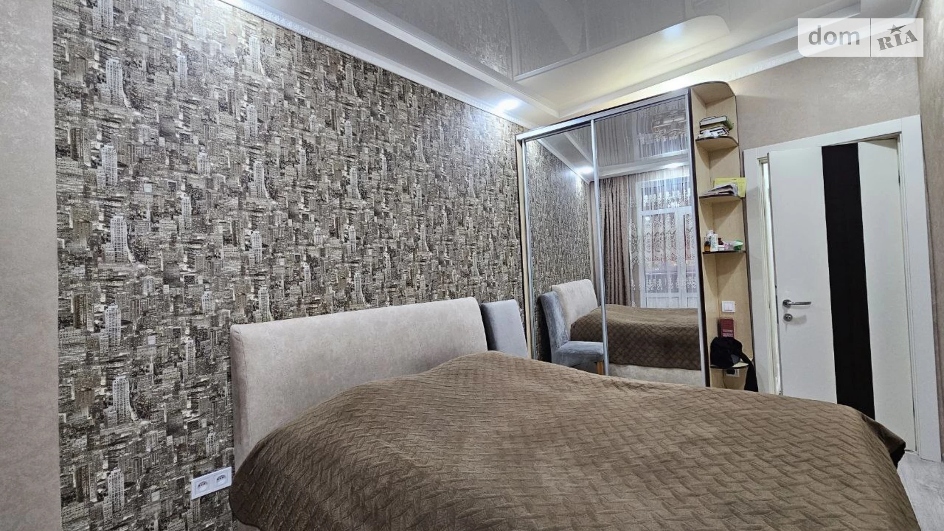 Продается 3-комнатная квартира 79.6 кв. м в Днепре, цена: 55000 $ - фото 4