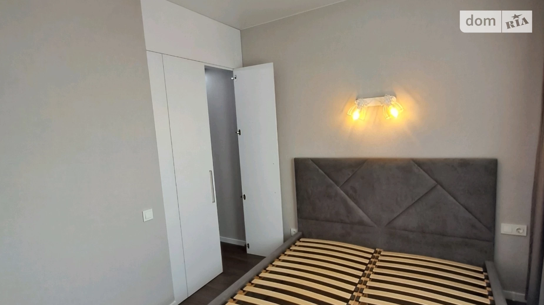 Продается 1-комнатная квартира 44 кв. м в Одессе, ул. Академика Сахарова, 3Е - фото 3