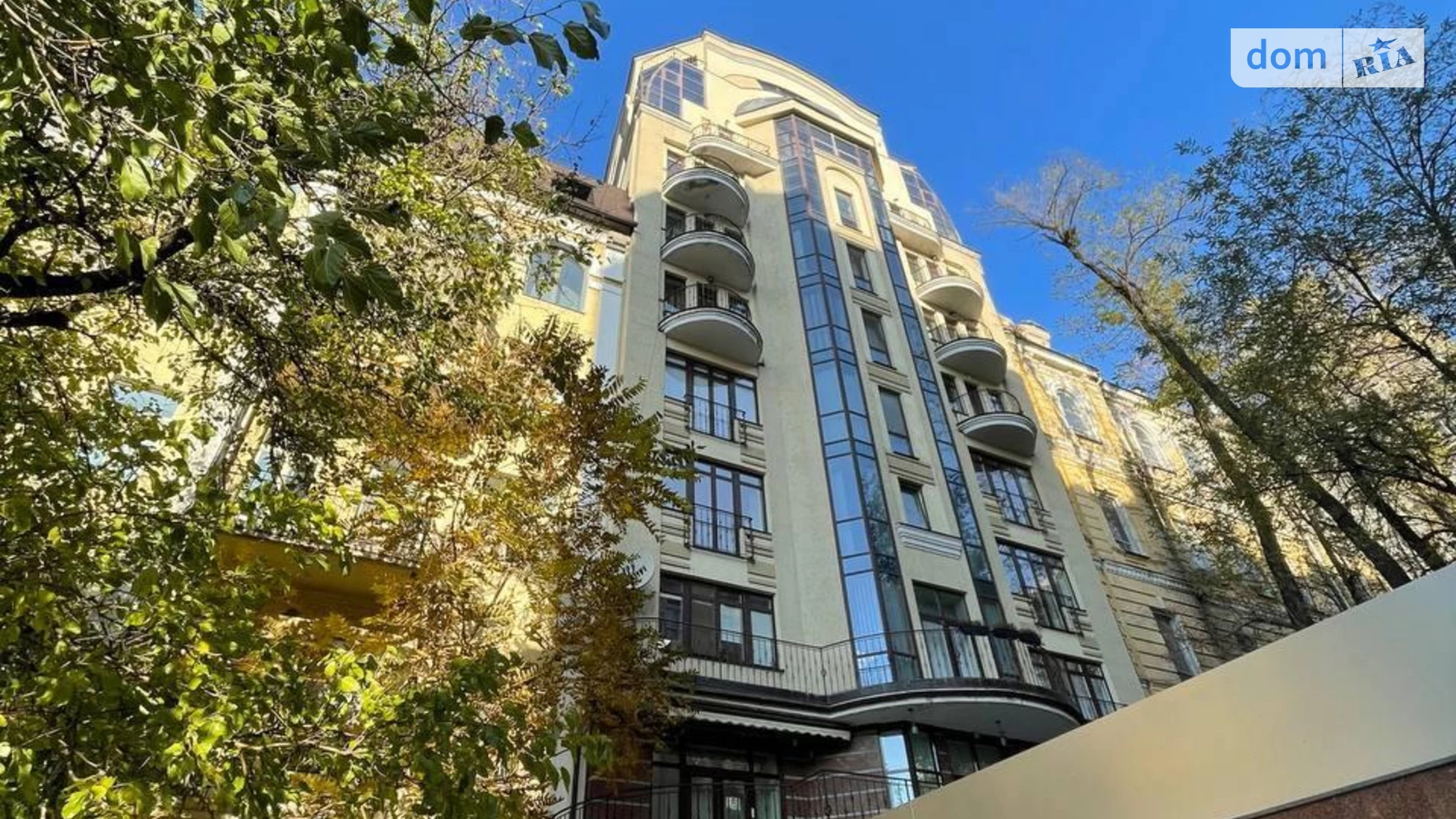 Сдается в аренду офис 198 кв. м в бизнес-центре, цена: 2500 $ - фото 2
