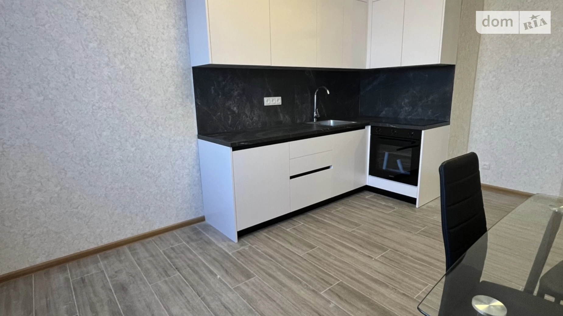 Продається 1-кімнатна квартира 40 кв. м у Одесі, вул. Академіка Сахарова - фото 5