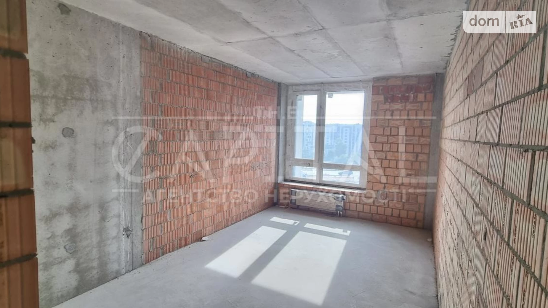 Продається 1-кімнатна квартира 49 кв. м у Києві, вул. Зарічна, 2 корпус 1 - фото 2