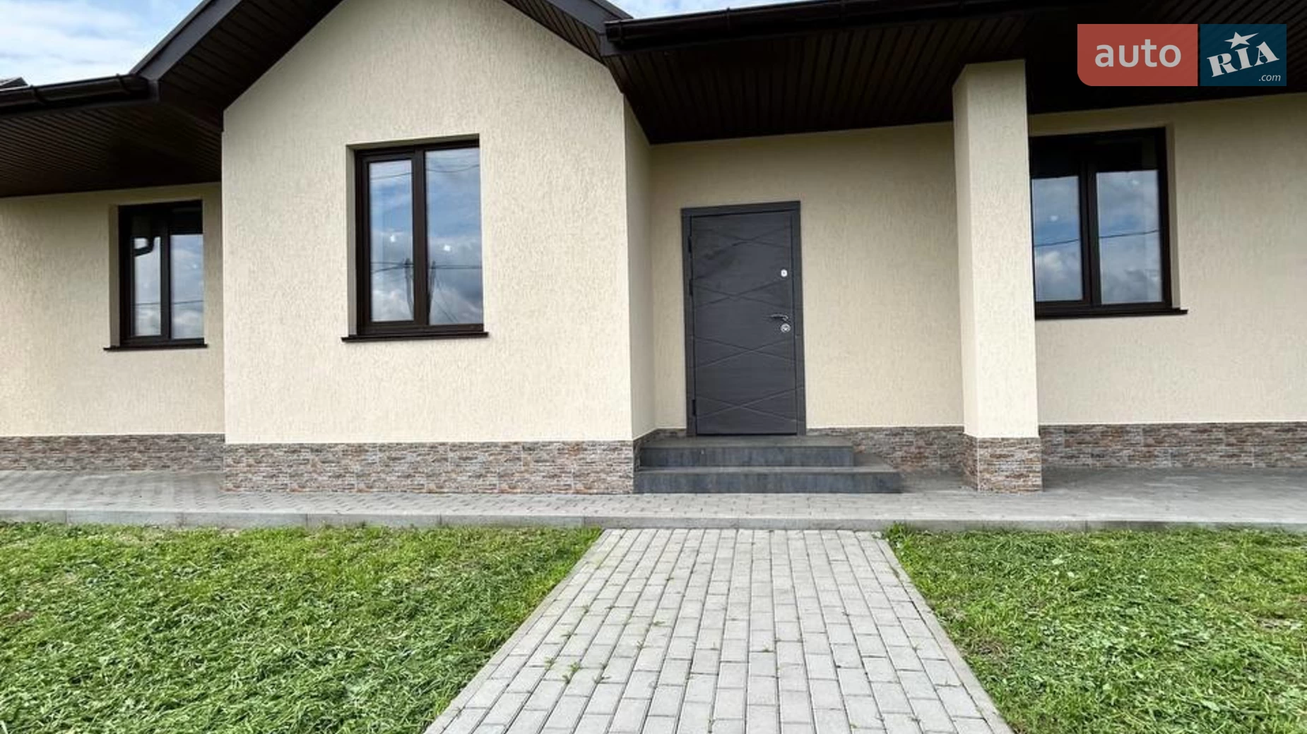 Продается одноэтажный дом 105 кв. м с садом, цена: 87000 $ - фото 2