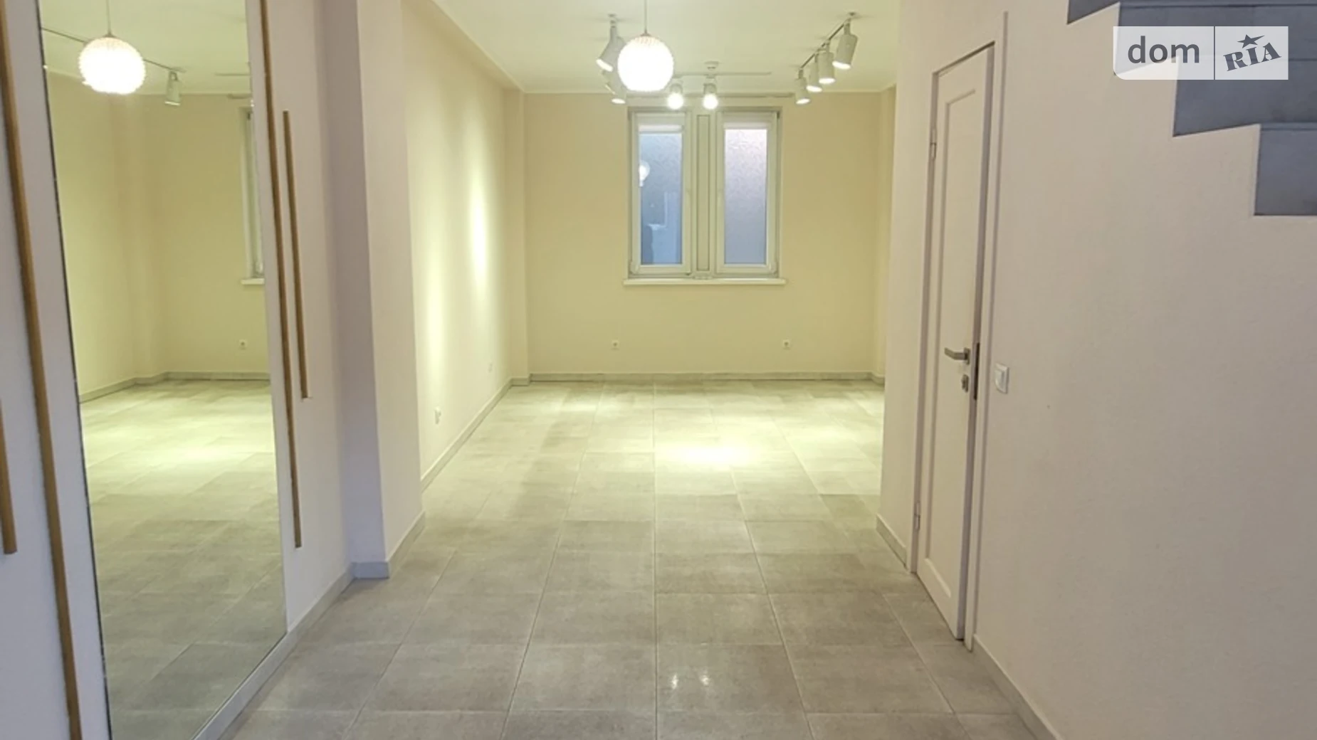 Сдается в аренду помещения свободного назначения 57.3 кв. м в 2-этажном здании, цена: 500 € - фото 3