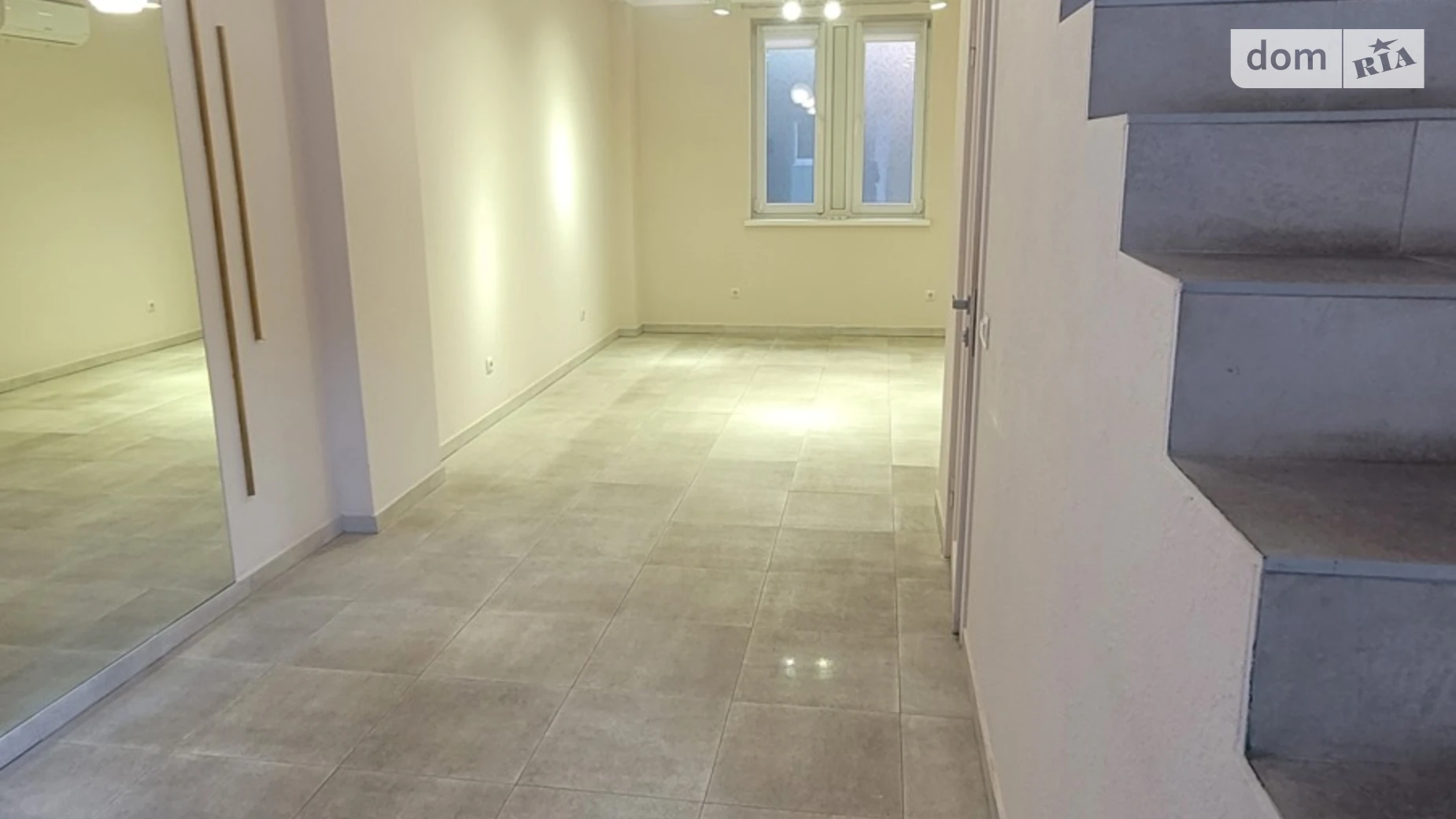 Сдается в аренду помещения свободного назначения 57.3 кв. м в 2-этажном здании, цена: 500 € - фото 4