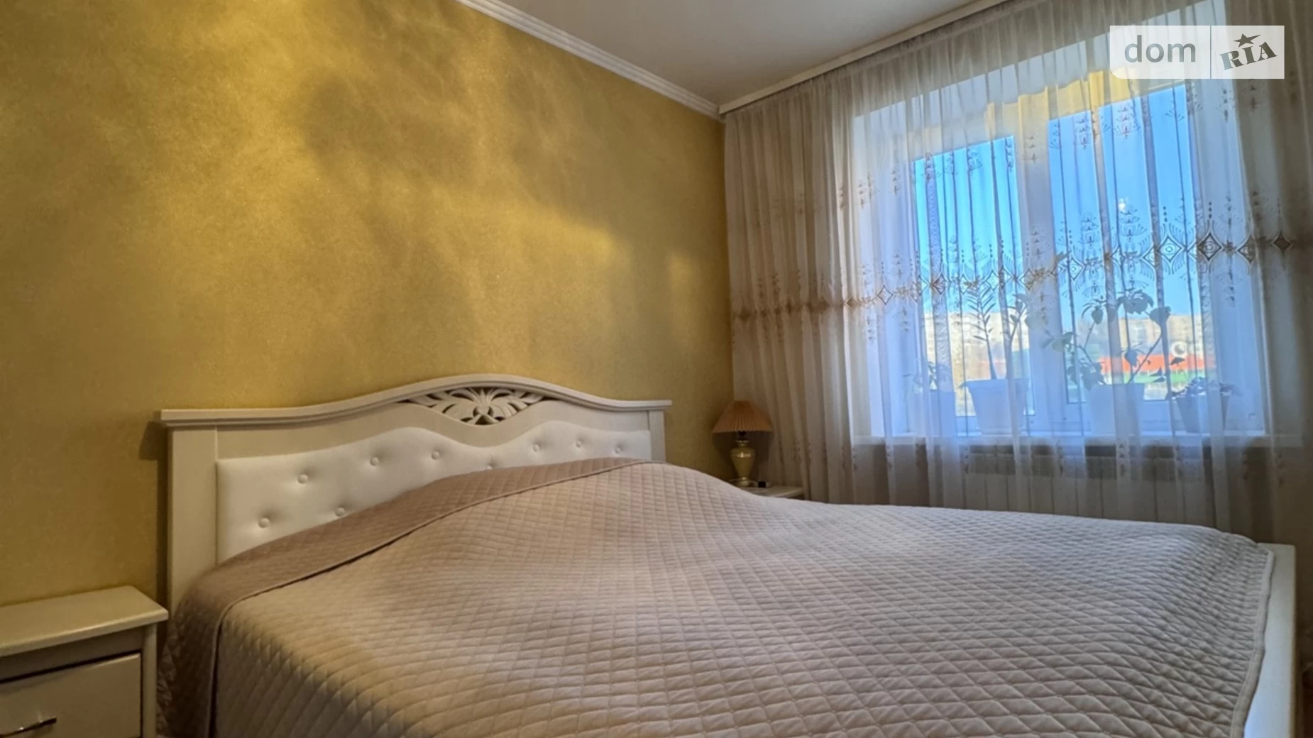 Продается 3-комнатная квартира 64.9 кв. м в Ровно, ул. Коновальца Евгения, 4 - фото 3