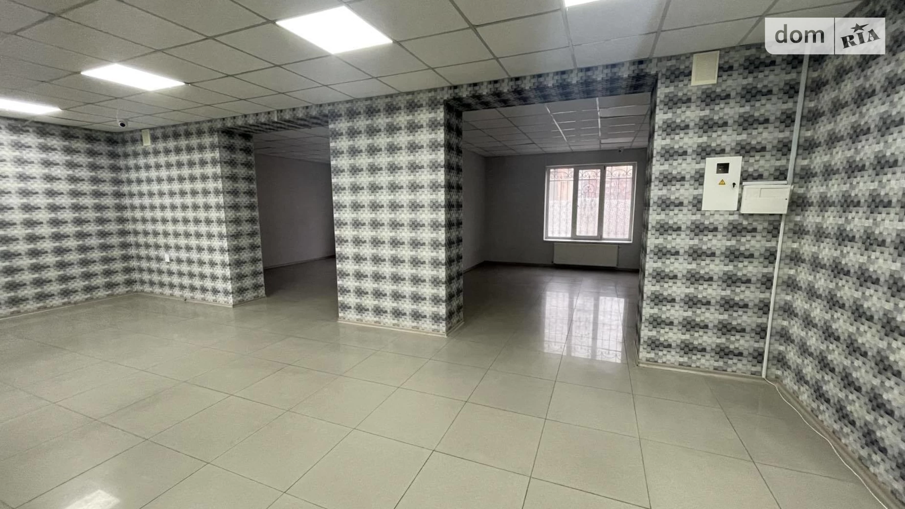Продається приміщення вільного призначення 113 кв. м в 4-поверховій будівлі, цена: 85000 $ - фото 2