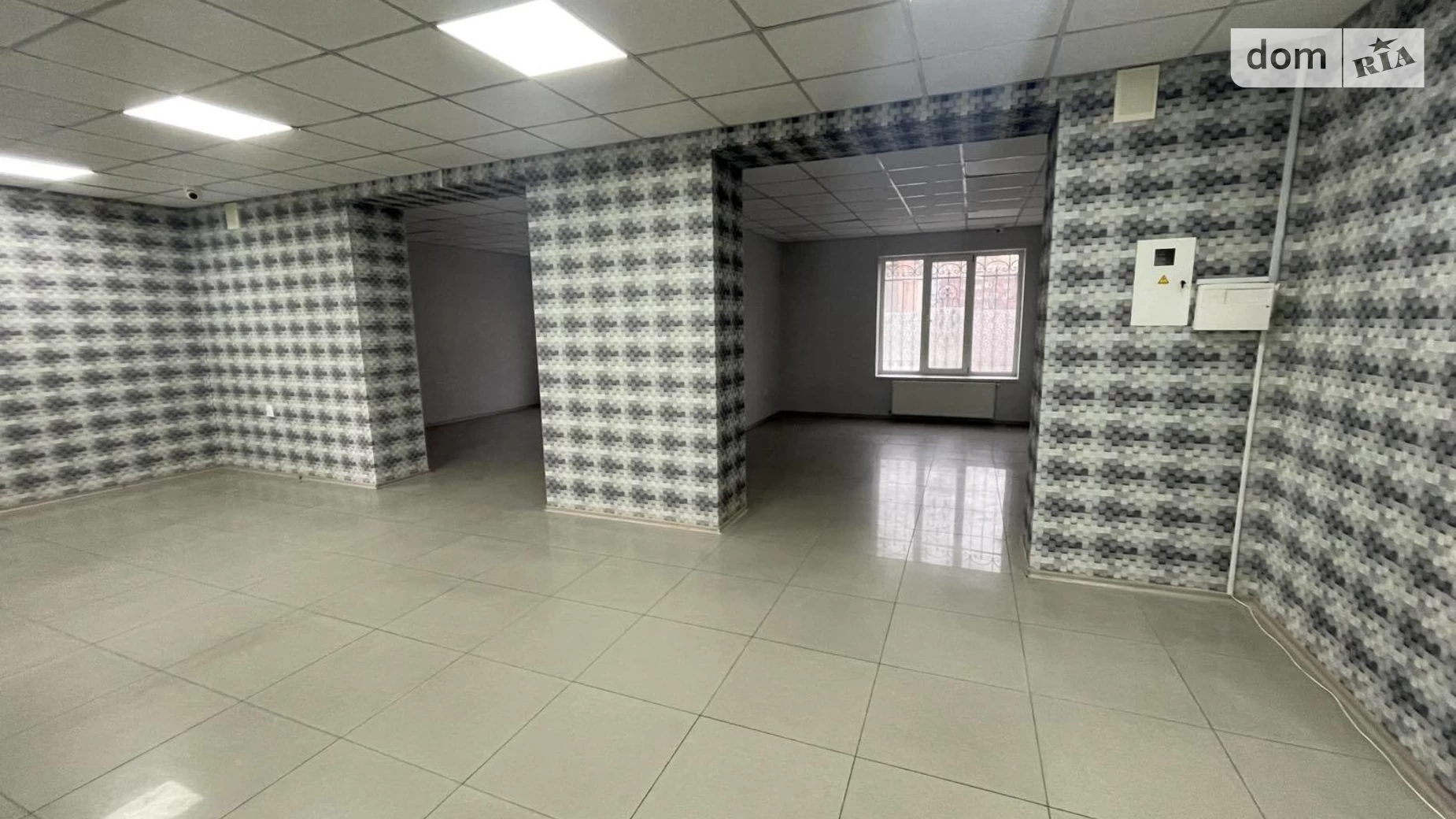 Продається приміщення вільного призначення 113 кв. м в 4-поверховій будівлі, цена: 85000 $ - фото 3