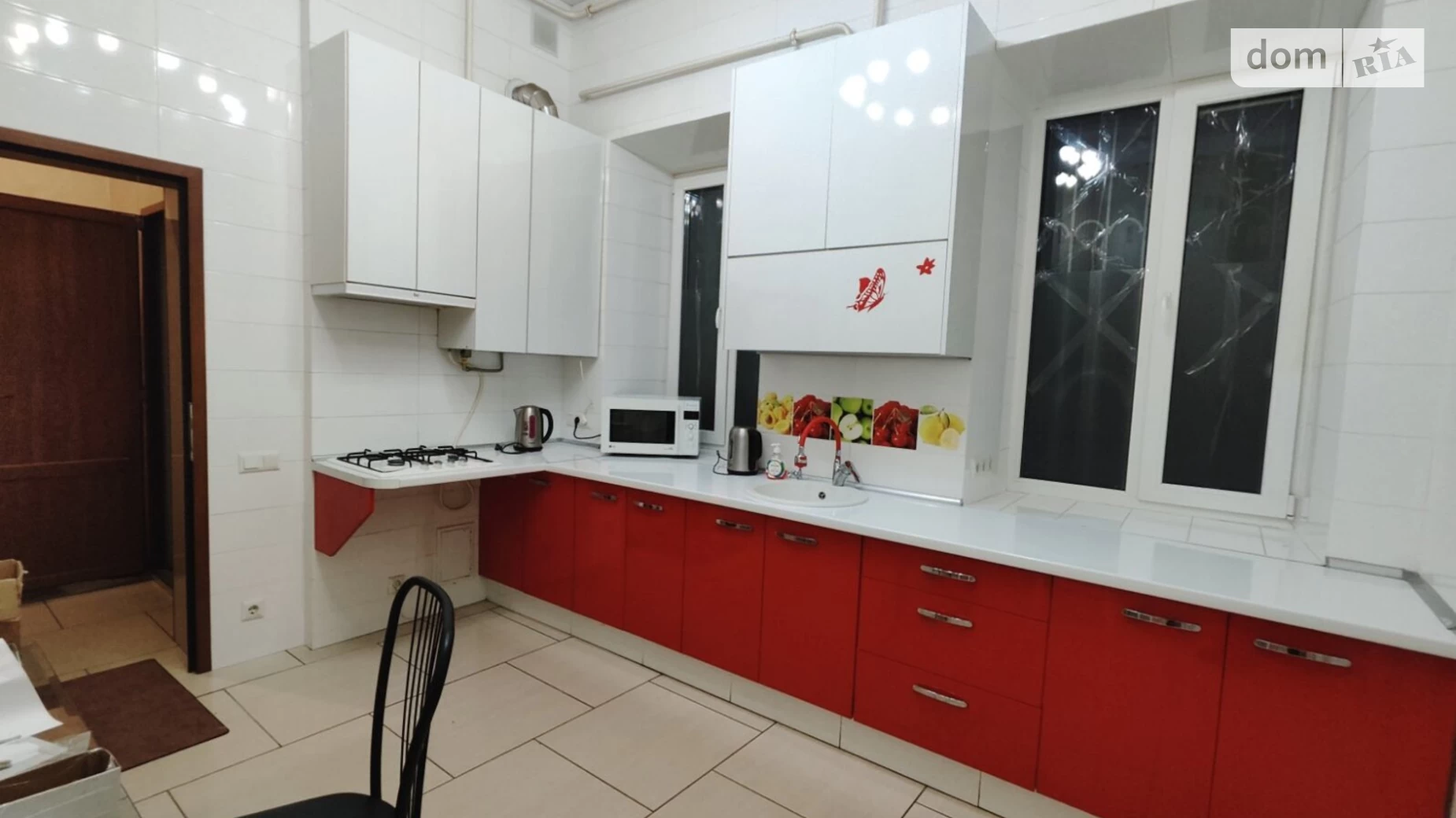 Сдается в аренду 1-комнатная квартира 38 кв. м в Одессе, ул. Малая Арнаутская, 6 - фото 2