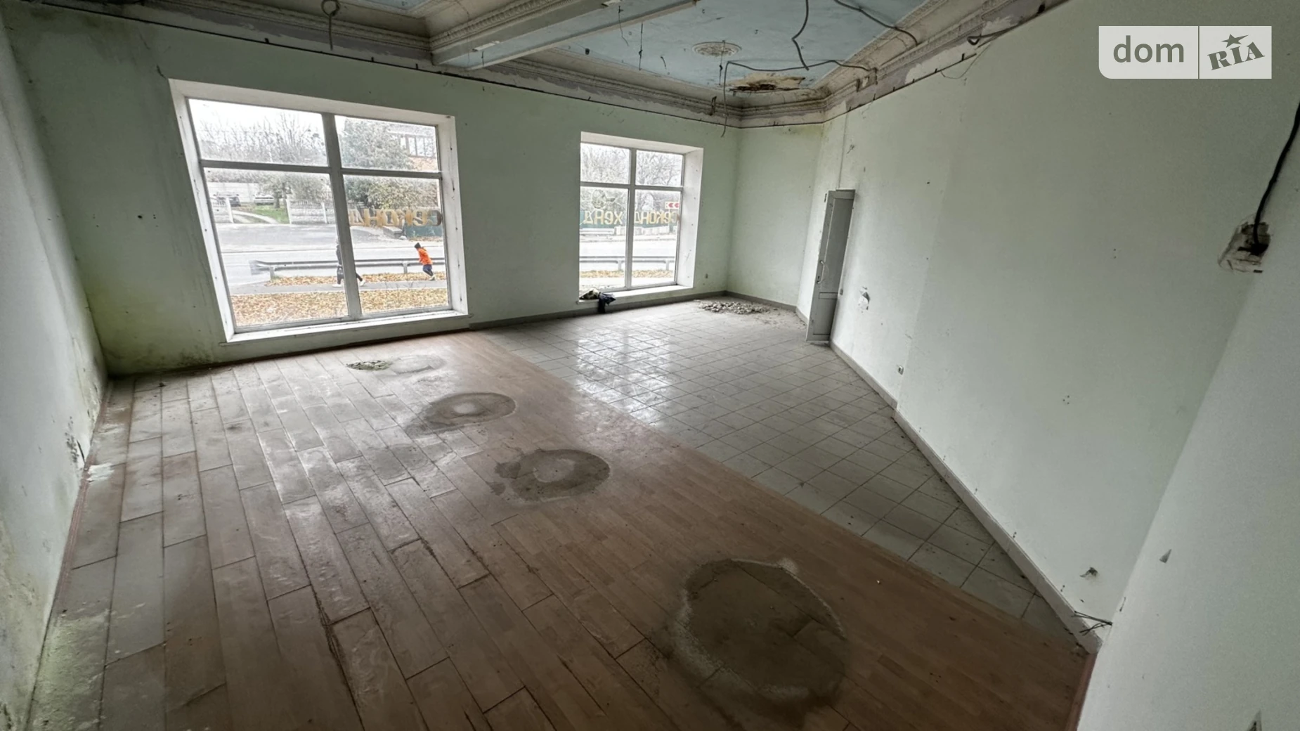 Продається об'єкт сфери послуг 972 кв. м в 2-поверховій будівлі, цена: 170000 $ - фото 2