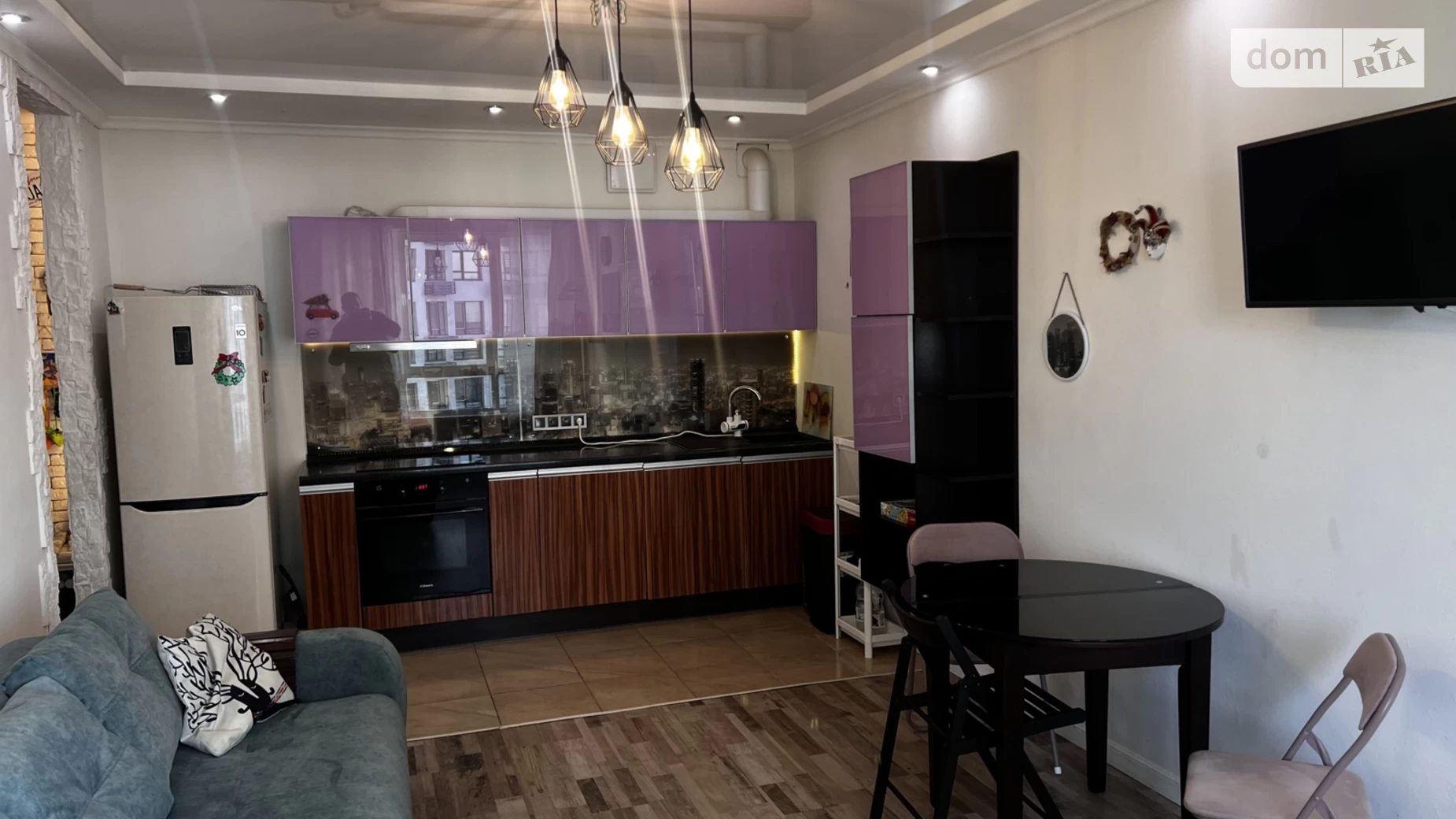 Продається 2-кімнатна квартира 50 кв. м у Києві, вул. Зарічна, 1Б - фото 2