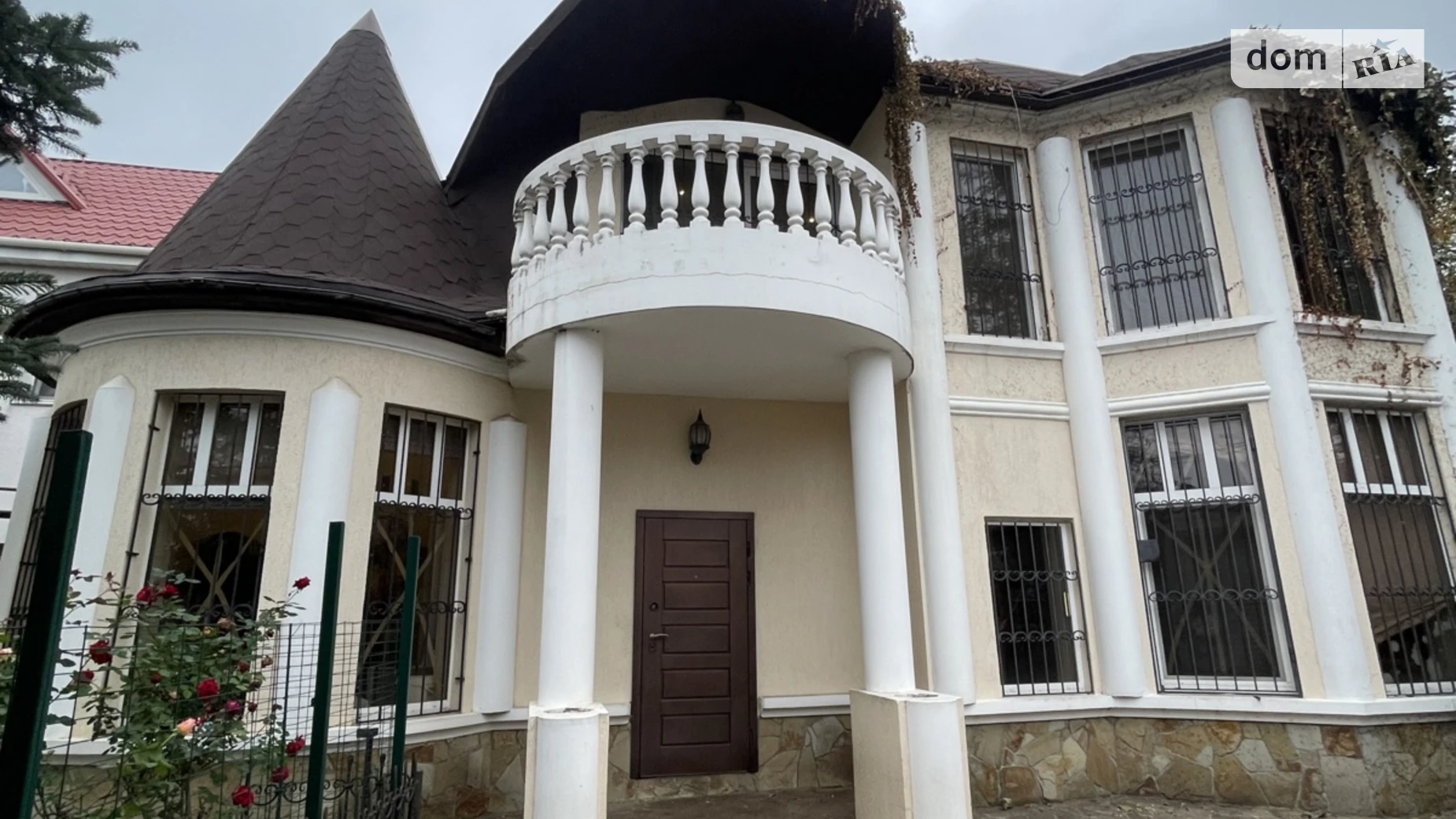 Продается дом на 2 этажа 170 кв. м с гаражом, цена: 265000 $ - фото 3