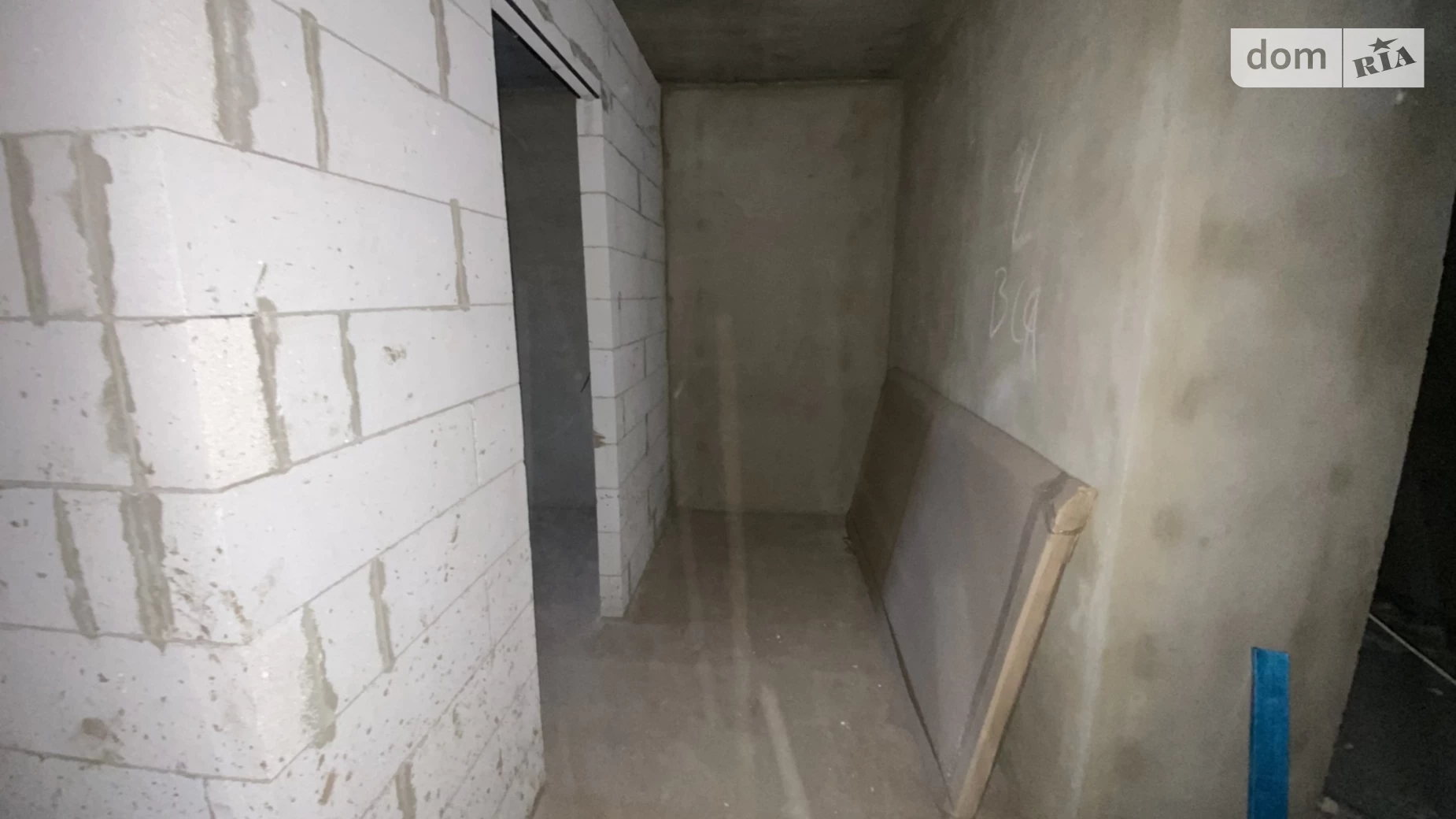 Продается 1-комнатная квартира 43 кв. м в Виннице, ул. Сергея Зулинского, 39Б - фото 3
