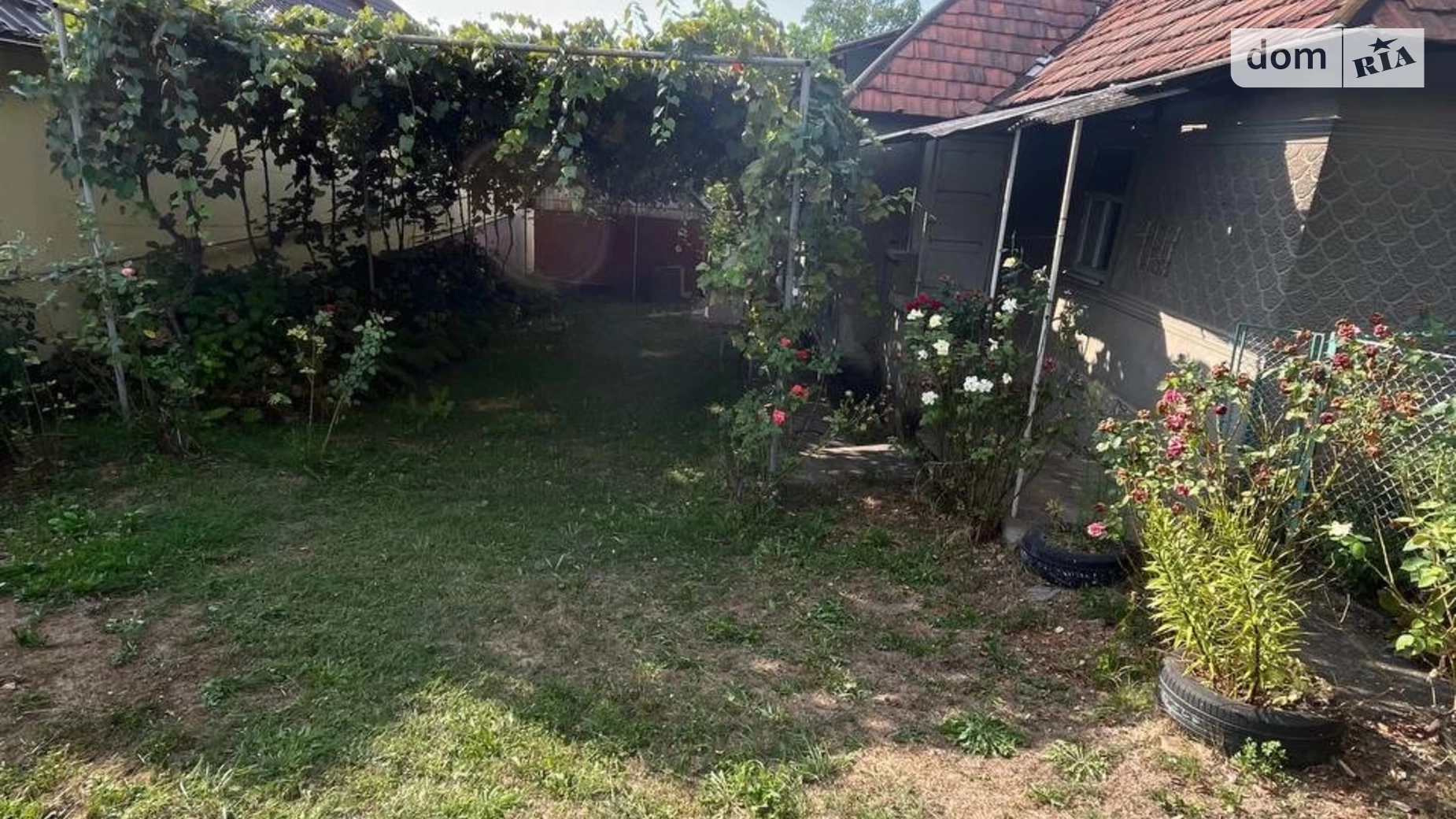 Продается дом на 2 этажа 127 кв. м с садом, цена: 35000 $ - фото 3