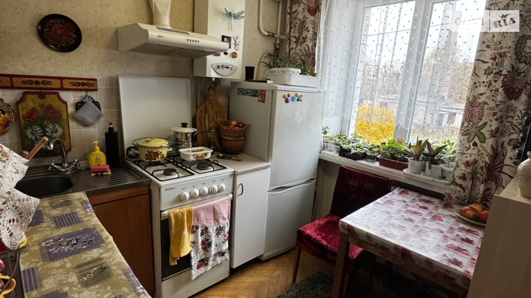 Продается 1-комнатная квартира 30.6 кв. м в Буче, ул. Полевая, 22 - фото 2