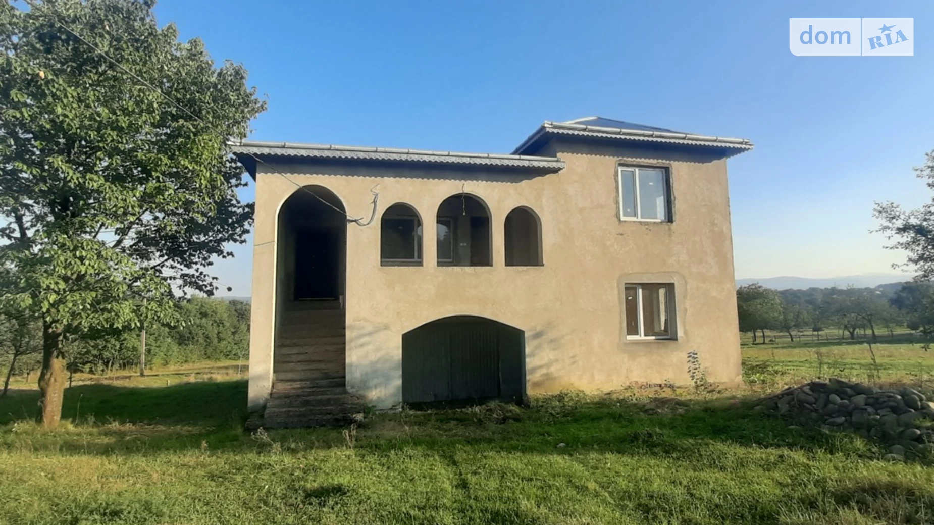 Продается дом на 3 этажа 290 кв. м с садом, цена: 39000 € - фото 2