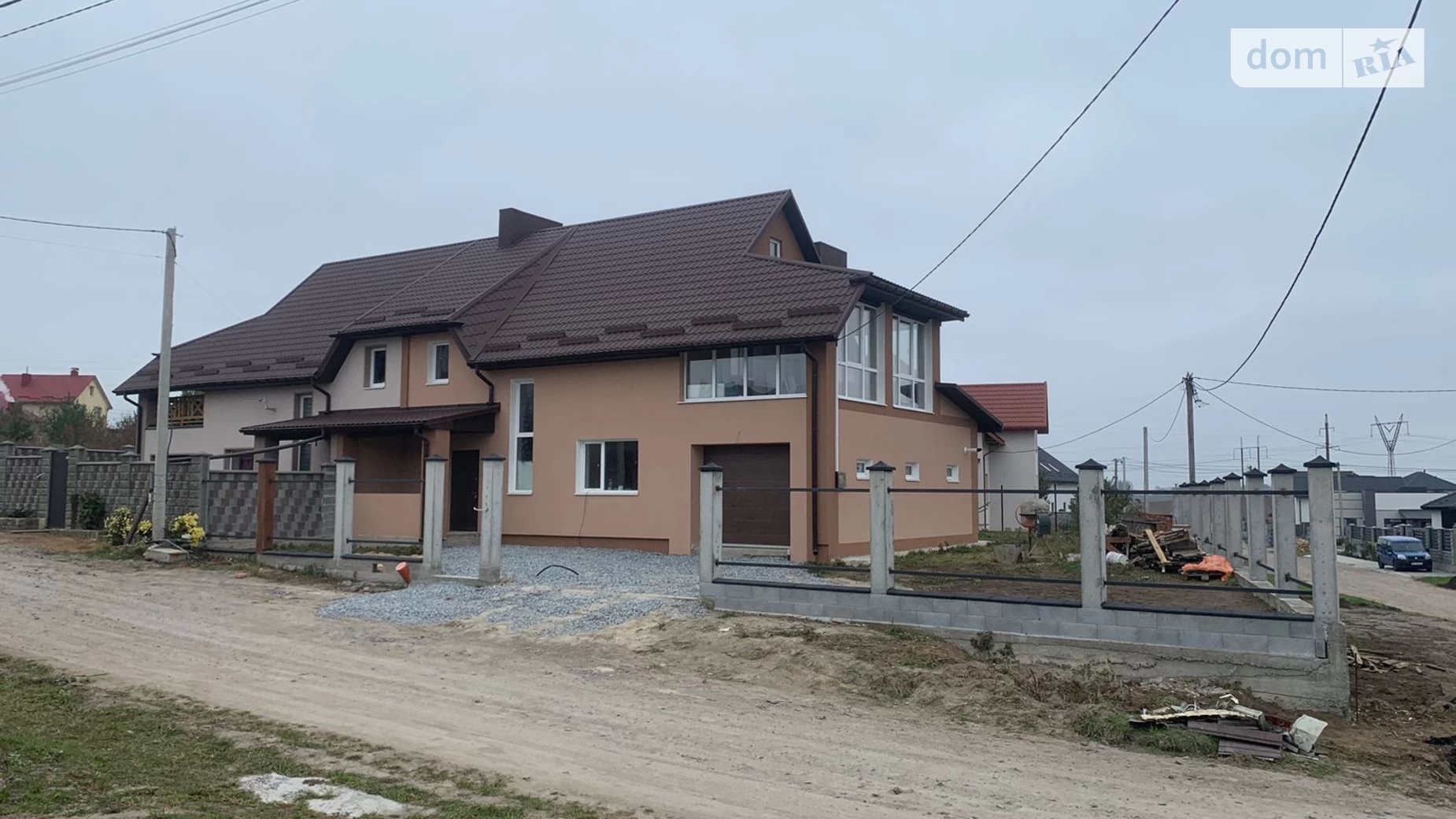 Продается дом на 2 этажа 224 кв. м с мансардой, цена: 163000 $ - фото 2