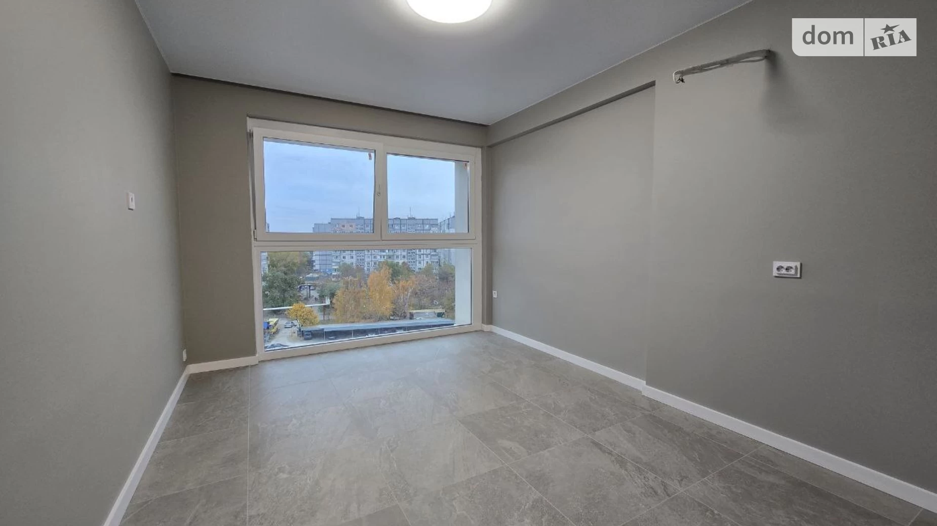 Продается 1-комнатная квартира 45 кв. м в Днепре, ул. Гетманская, 5 - фото 2