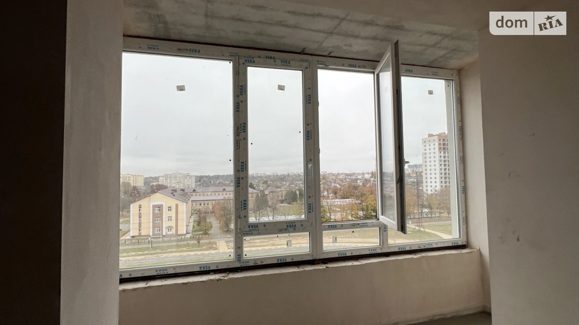 Продается 1-комнатная квартира 39 кв. м в Буче, ул. Ивана Кожедуба, 3 корпус 3А - фото 3