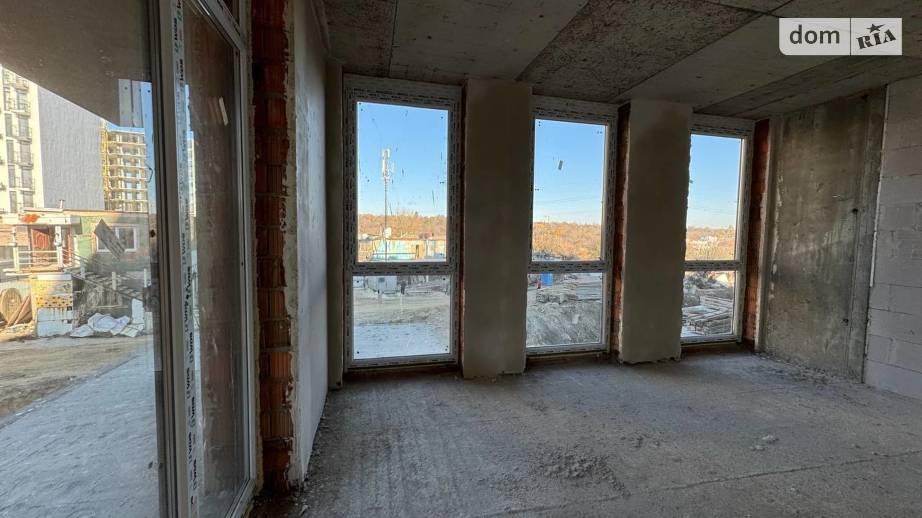 Продается 1-комнатная квартира 53.51 кв. м в Львове, ул. Под Голоском, 16 - фото 3