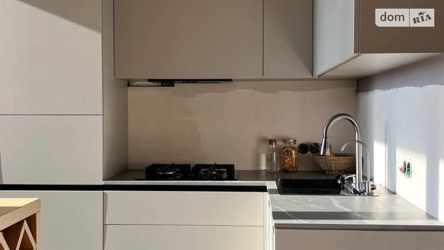 Продается 1-комнатная квартира 33 кв. м в Петропавловской Борщаговке, Большая Кольцевая дор., 9 корпус 3 - фото 4