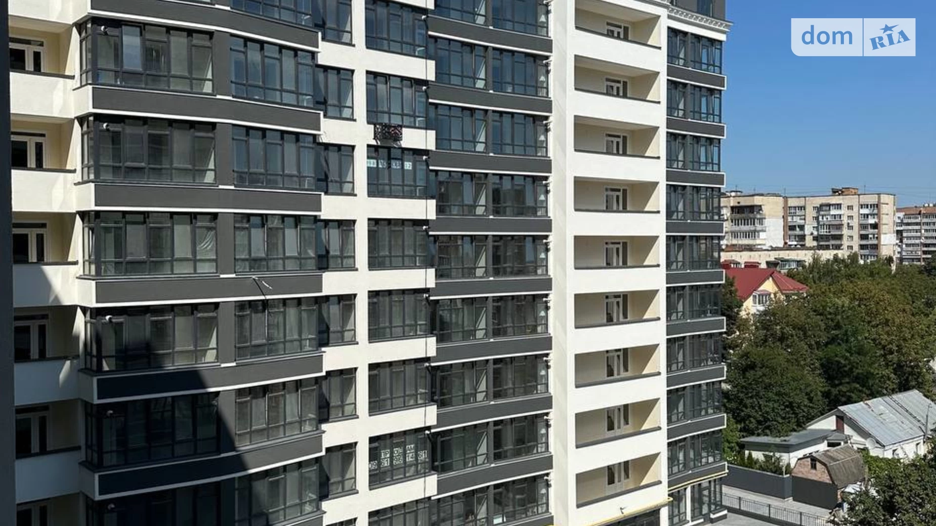 Продается 2-комнатная квартира 75 кв. м в Хмельницком, ул. Шевченко, 39 - фото 2