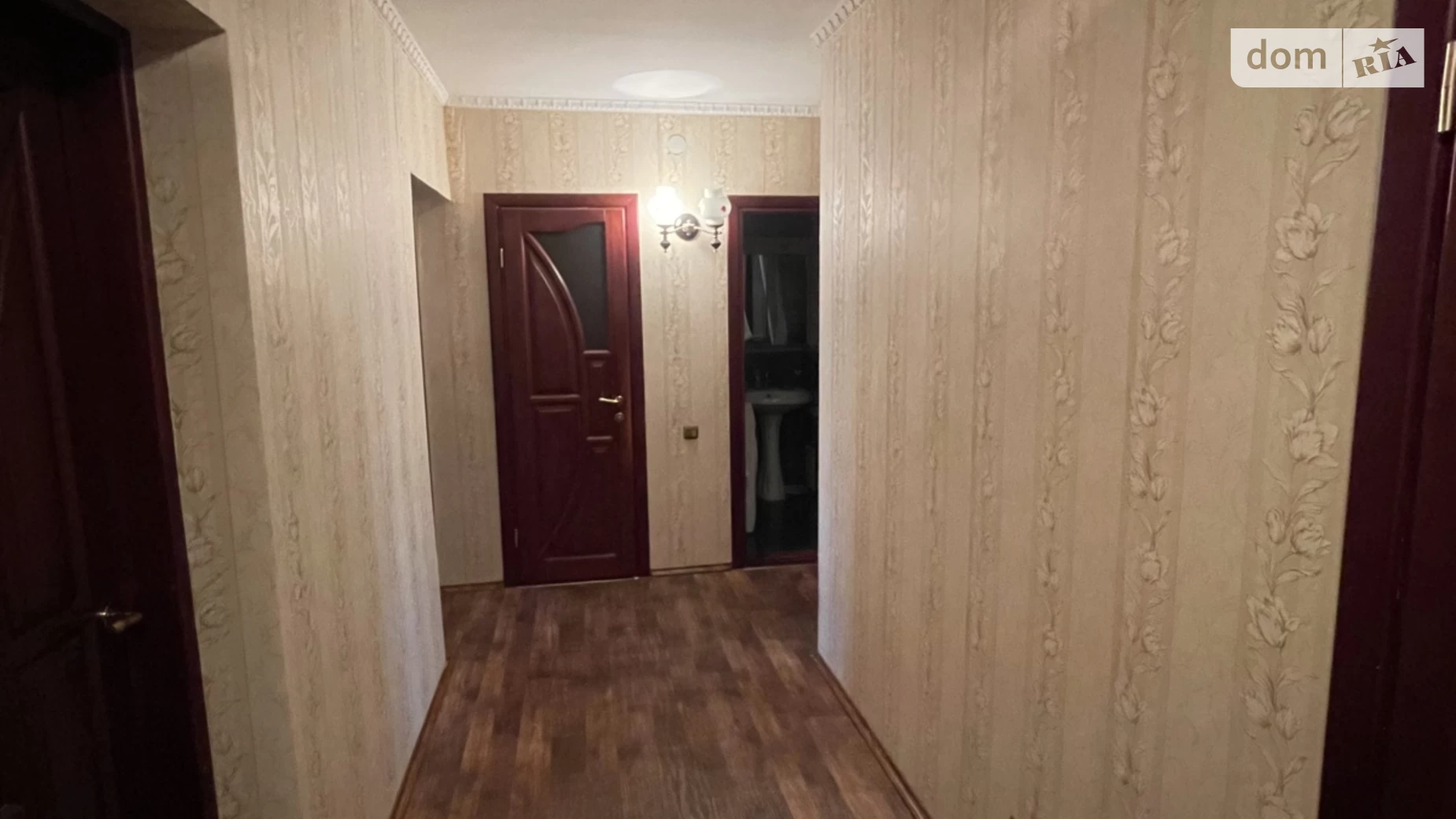 Продається 3-кімнатна квартира 73.1 кв. м у Одесі, просп. Небесної Сотні - фото 2