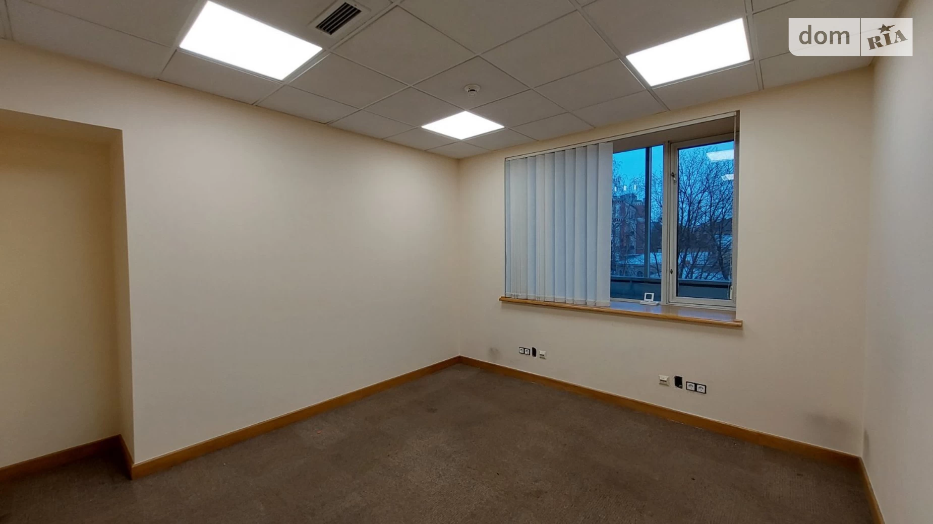 Здається в оренду офіс 155 кв. м в бізнес-центрі, цена: 3410 $ - фото 3