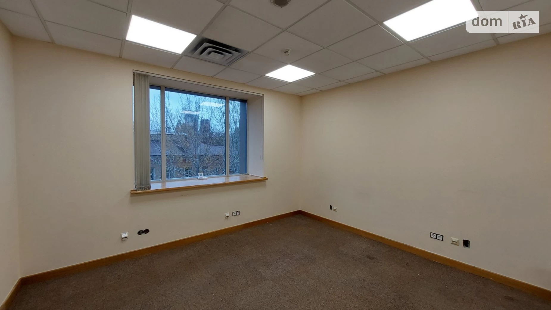 Здається в оренду офіс 155 кв. м в бізнес-центрі, цена: 3410 $ - фото 4