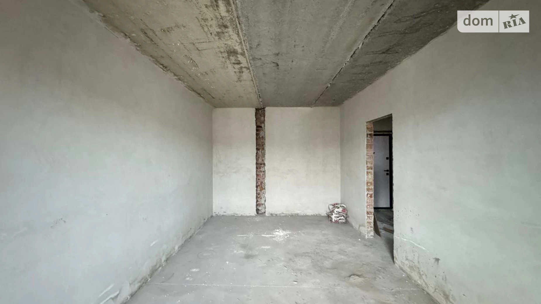 Продается 1-комнатная квартира 43.5 кв. м в Ивано-Франковске, ул. Мира, 100 - фото 2