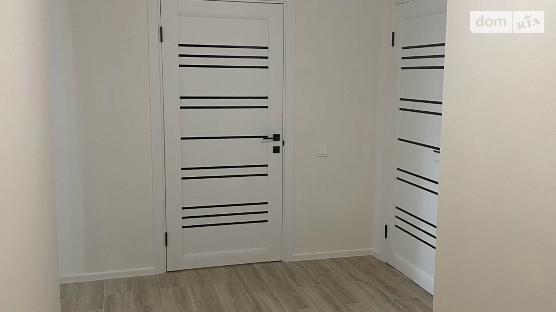 Продается 1-комнатная квартира 54.8 кв. м в Виннице, ул. Николаевская, 33 - фото 2