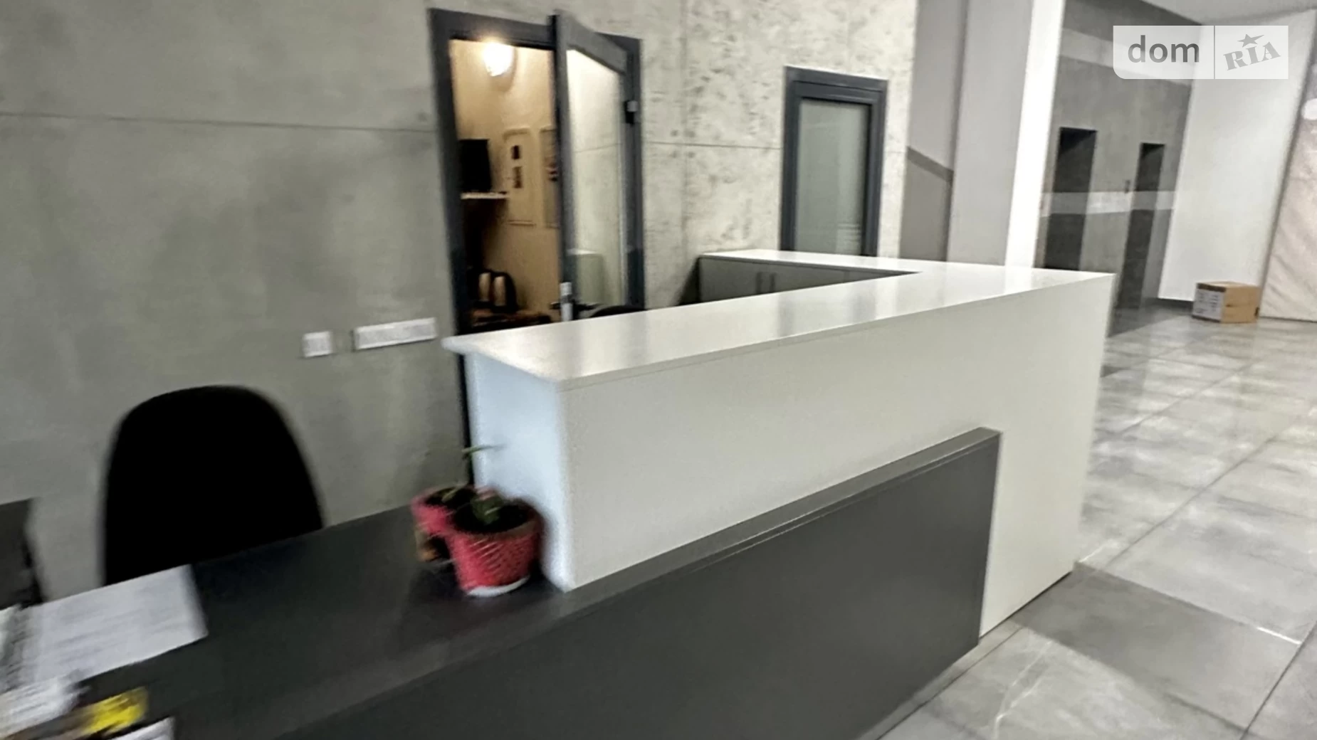 Продается офис 570 кв. м в бизнес-центре, цена: 550000 $ - фото 3