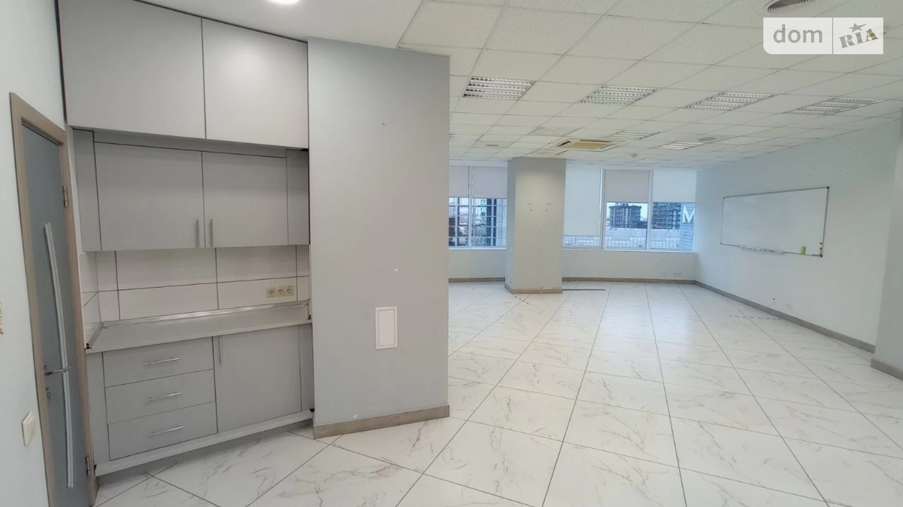 Сдается в аренду офис 96.5 кв. м в бизнес-центре, цена: 480 $ - фото 3