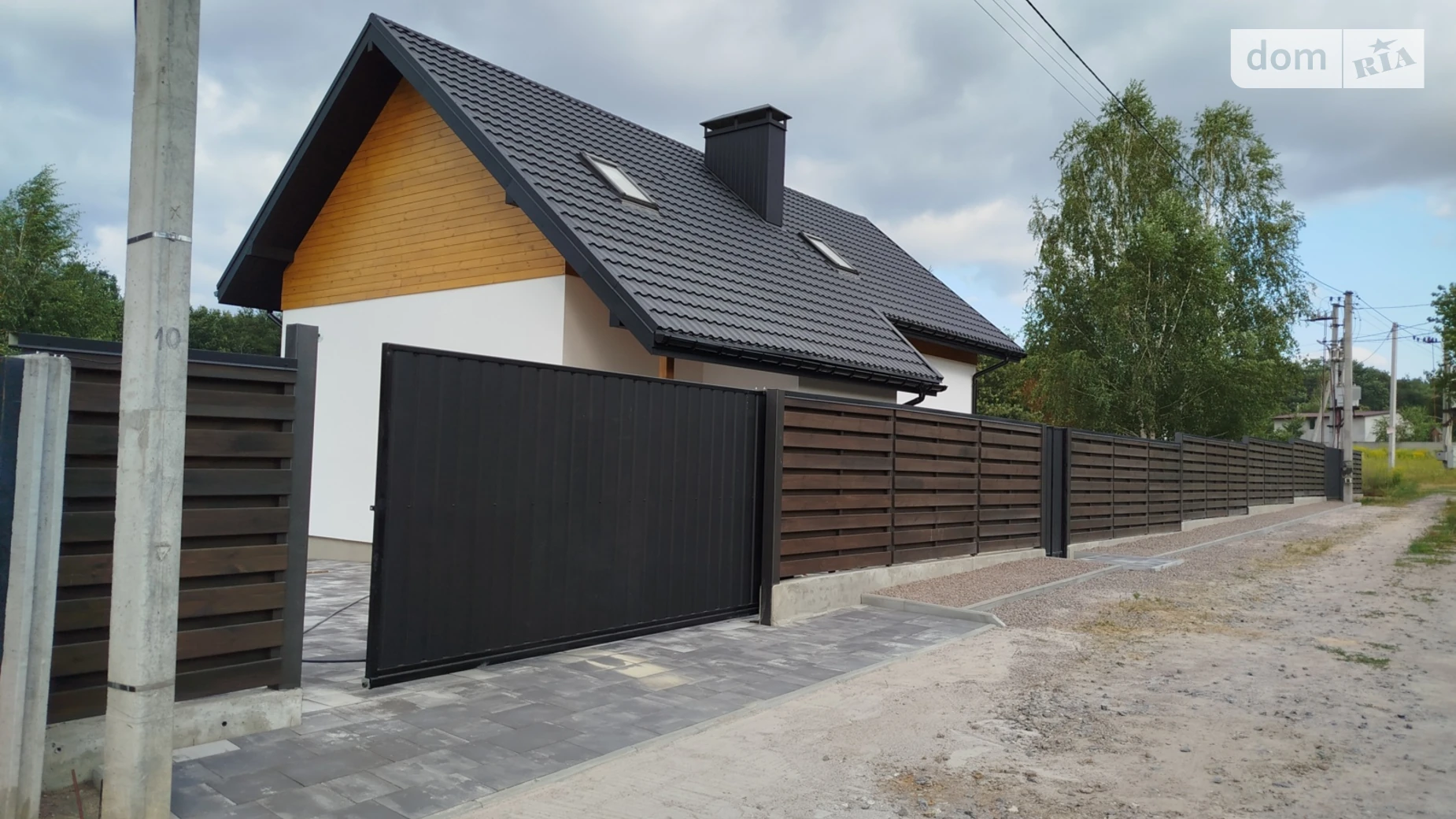 Продается дом на 2 этажа 165 кв. м с камином, цена: 110000 $ - фото 3