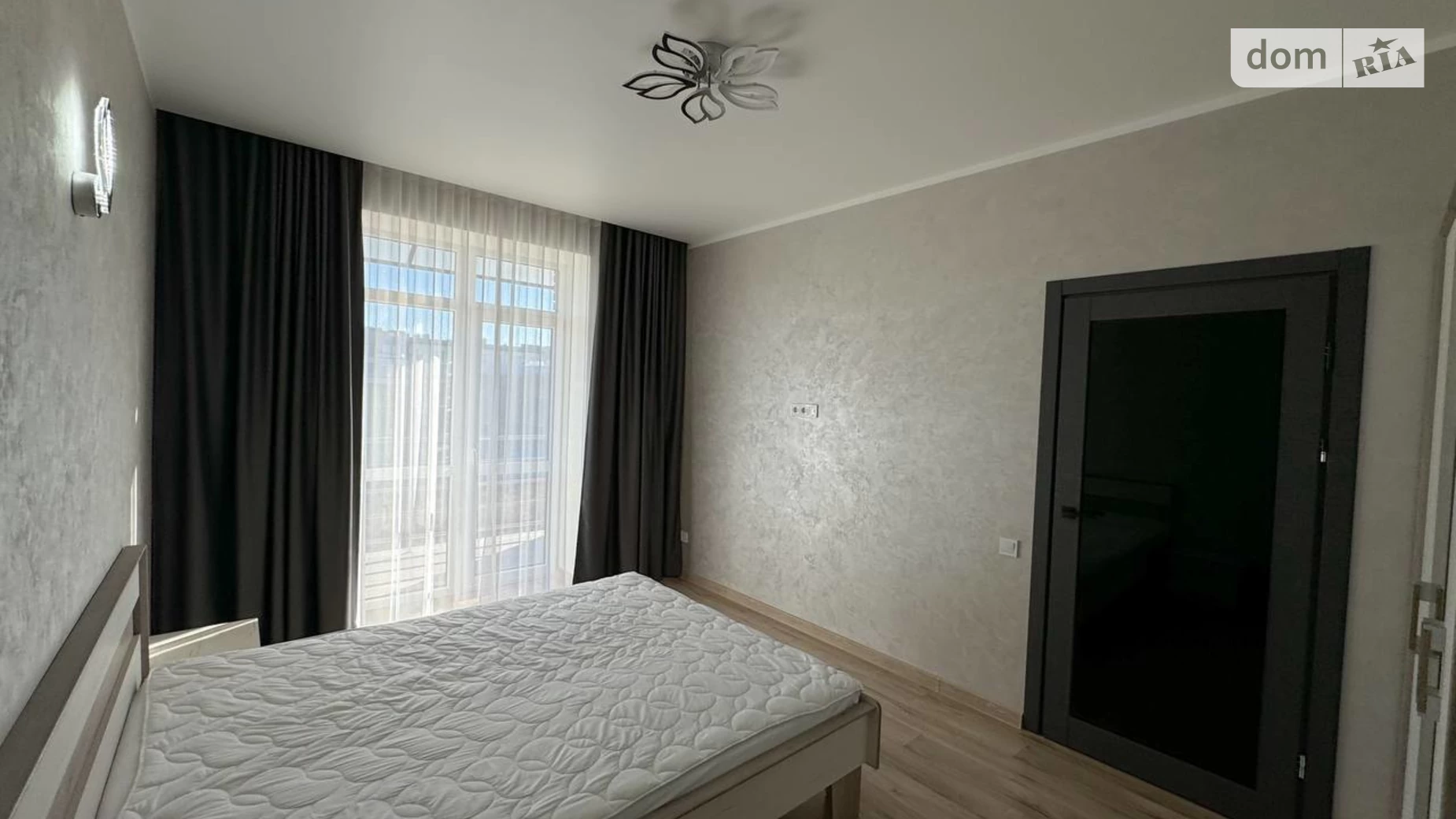 Продається 1-кімнатна квартира 52 кв. м у Рівному, цена: 74000 $ - фото 5