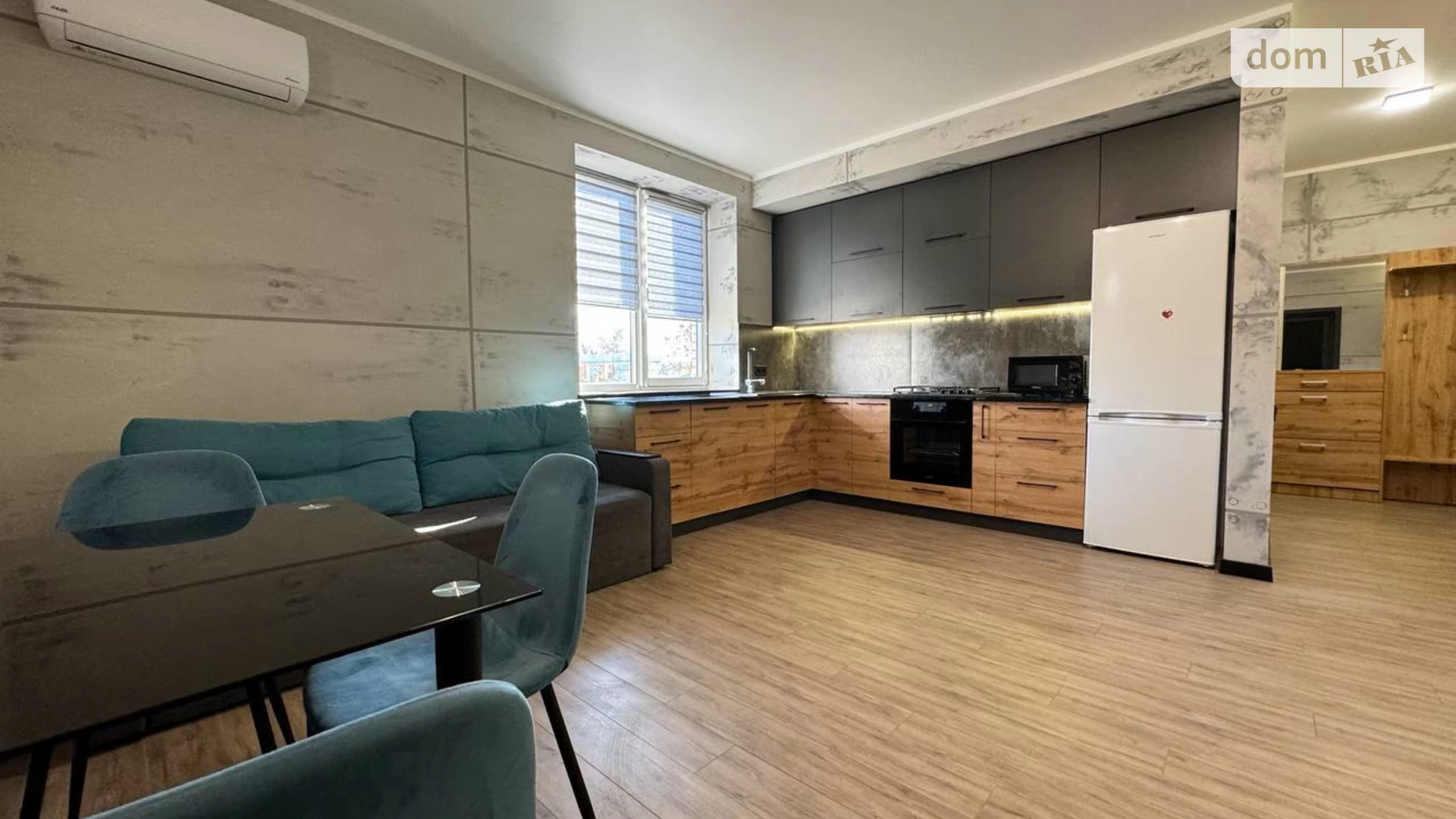 Продається 1-кімнатна квартира 52 кв. м у Рівному, цена: 74000 $ - фото 2