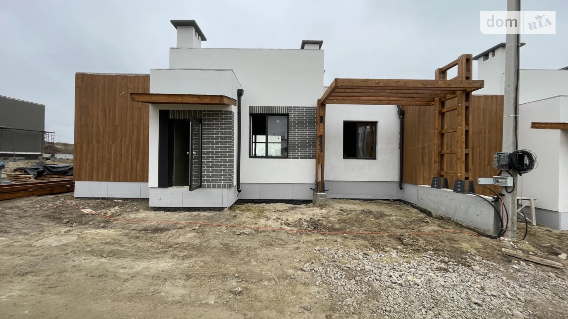 ул. Петра Григоренко Новый Двор Ровно, цена: 75000 $ - фото 2