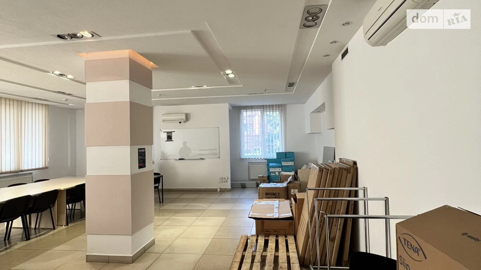 Сдается в аренду офис 256 кв. м в бизнес-центре, цена: 38500 грн - фото 4