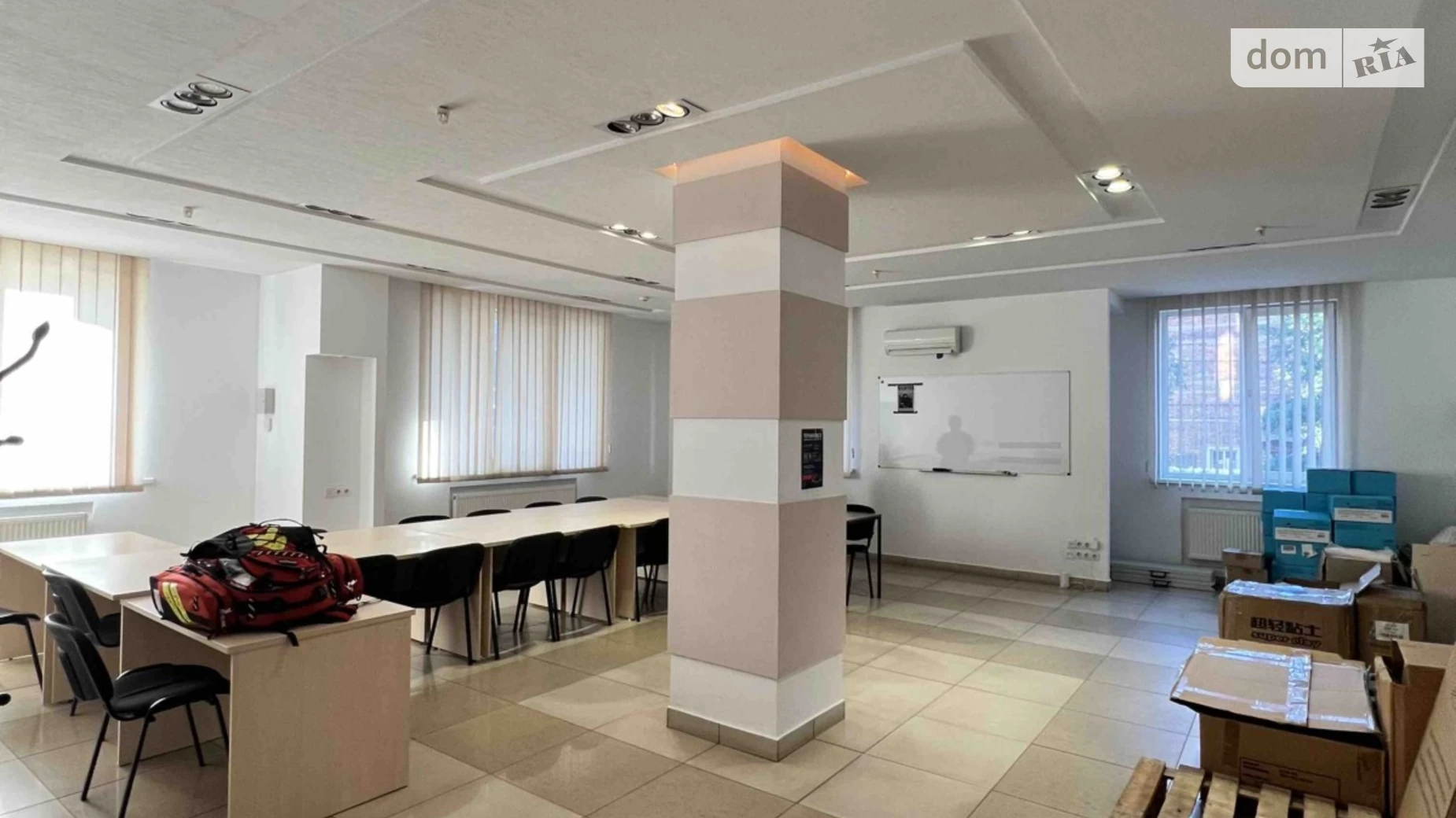 Сдается в аренду офис 256 кв. м в бизнес-центре, цена: 38500 грн - фото 2