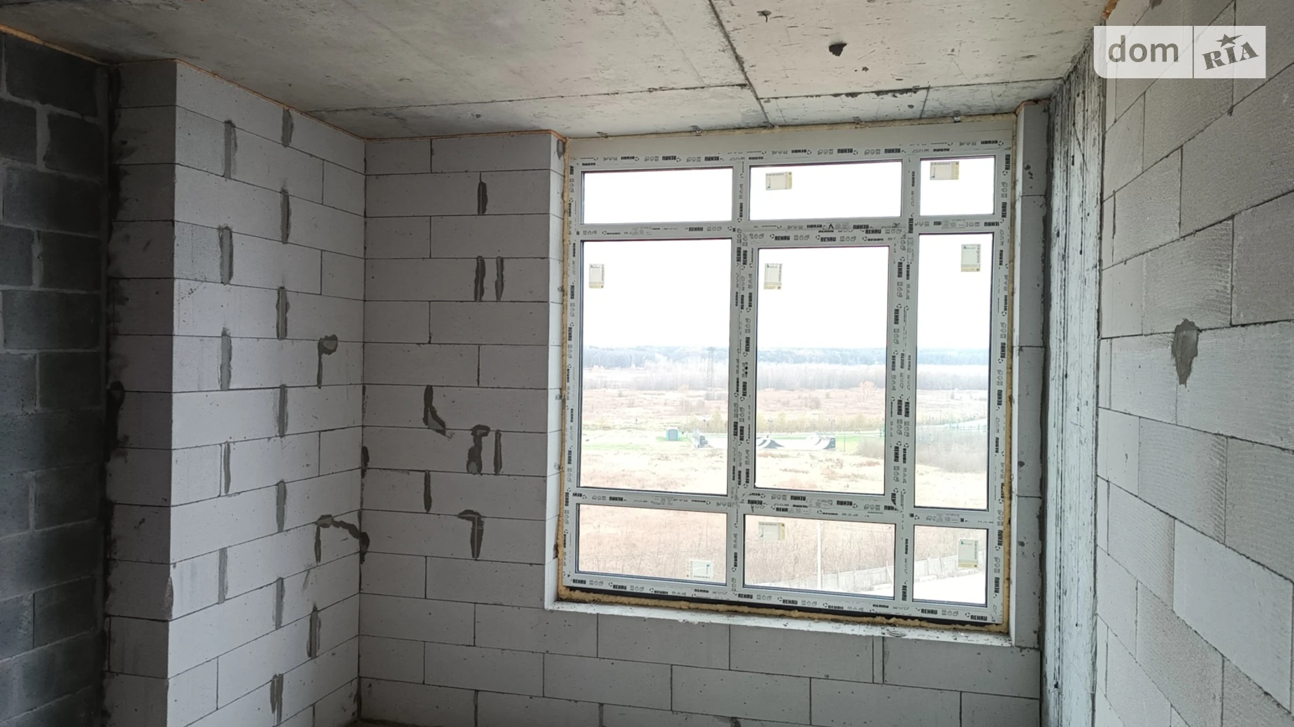 Продается 1-комнатная квартира 38 кв. м в Ирпене, ул. Ольги Кобылянской(Достоевского), 1В/26 - фото 2