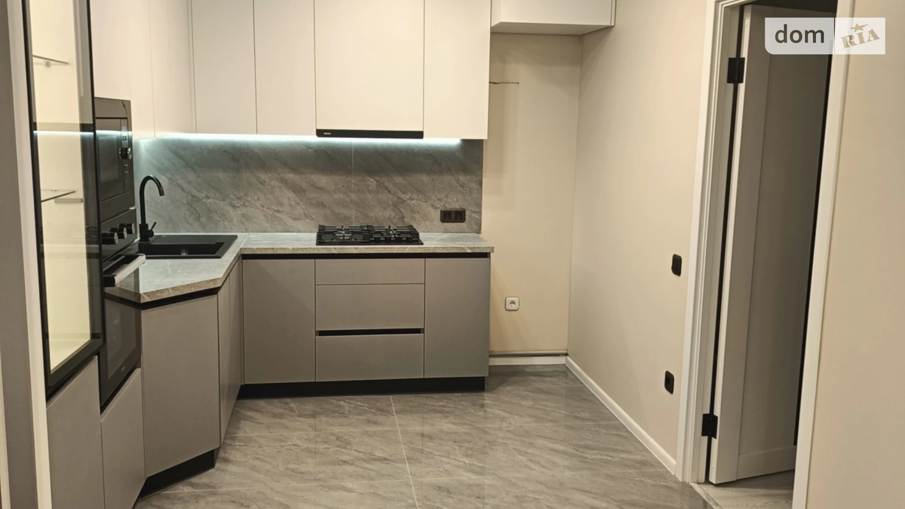 2-кімнатна квартира 57 кв. м у Тернополі, вул. Київська, 9Г - фото 2