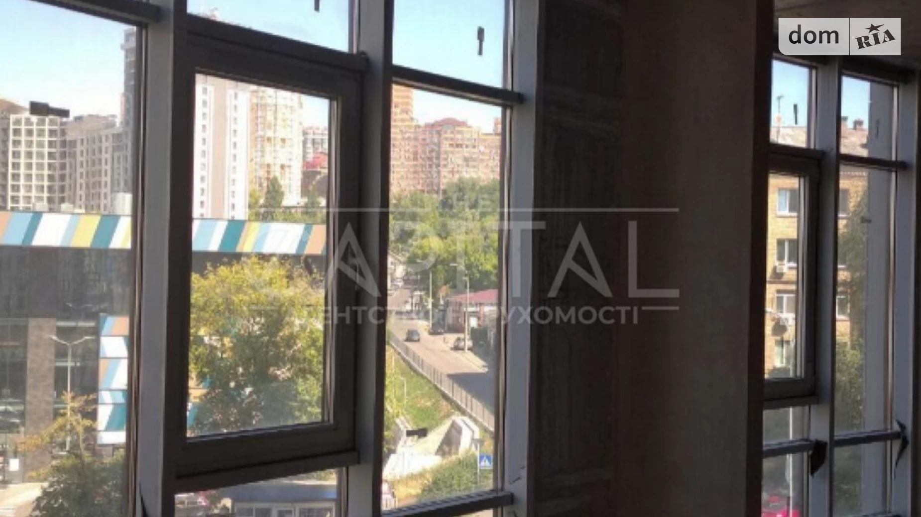 Продається 3-кімнатна квартира 174 кв. м у Києві, вул. Іоанна Павла II(Патріса Лумумби), 6/1 - фото 2