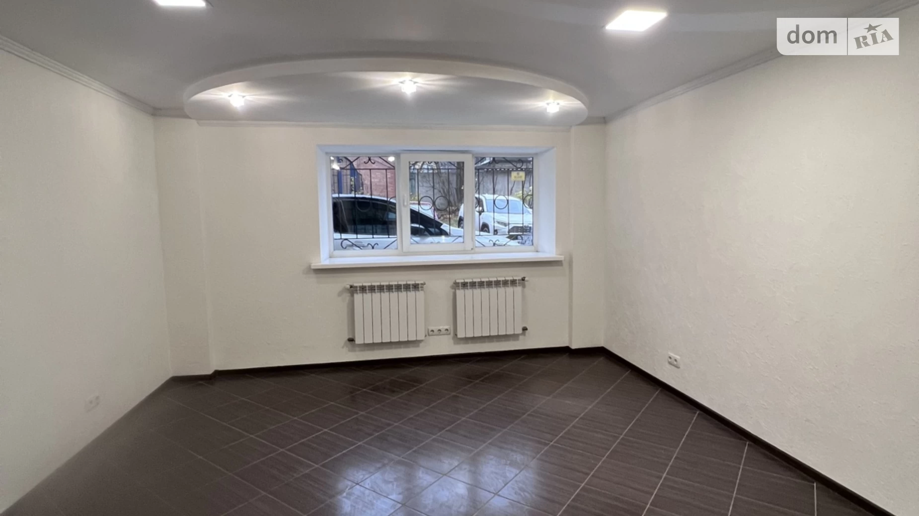 Продається офіс 67 кв. м в бізнес-центрі, цена: 63000 $ - фото 2