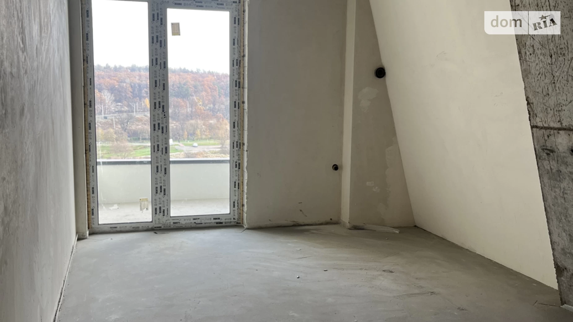Продается 1-комнатная квартира 38 кв. м в Ирпене, ул. Кобылянской Ольги, 1В/24 - фото 3