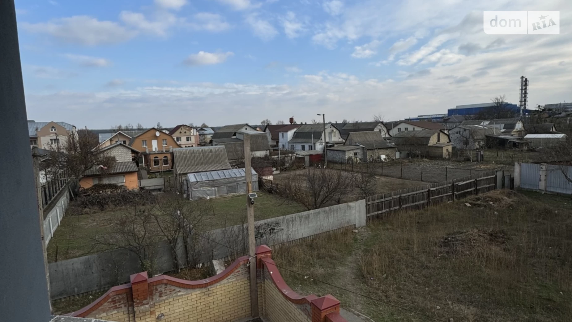 Продается 1-комнатная квартира 50 кв. м в Гостомеле, ул. Свято-Покровская(Ленина), 140 - фото 2